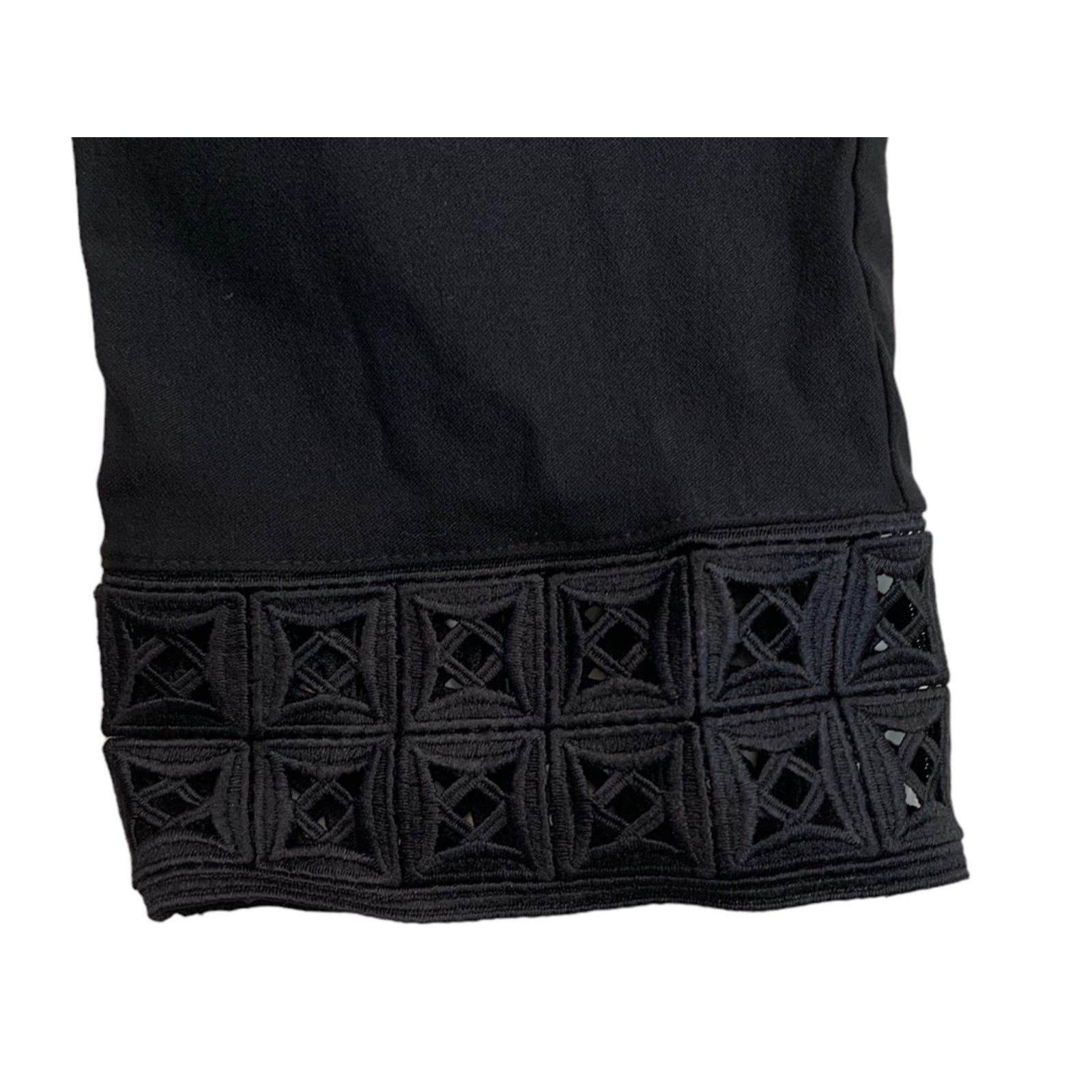Chicos Chicos women size 8 Black Ankle Pants stretch Lace Trim Size 30" / US 8 / IT 44 - 3 Thumbnail
