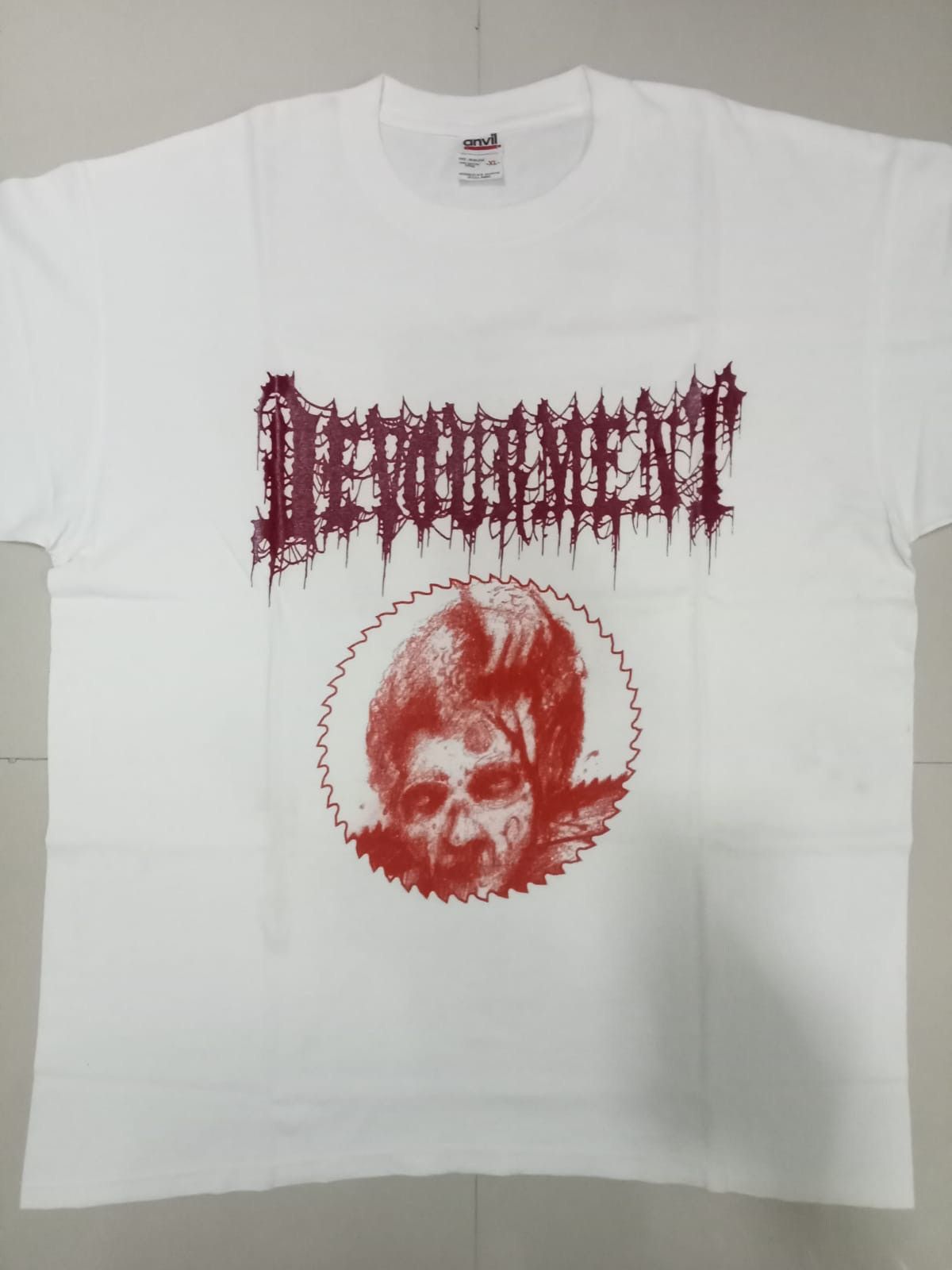 Band Tees Vintage Devourment Saw blade brutal death metal tee 00s Size US XL / EU 56 / 4 - 1 Thumbnail