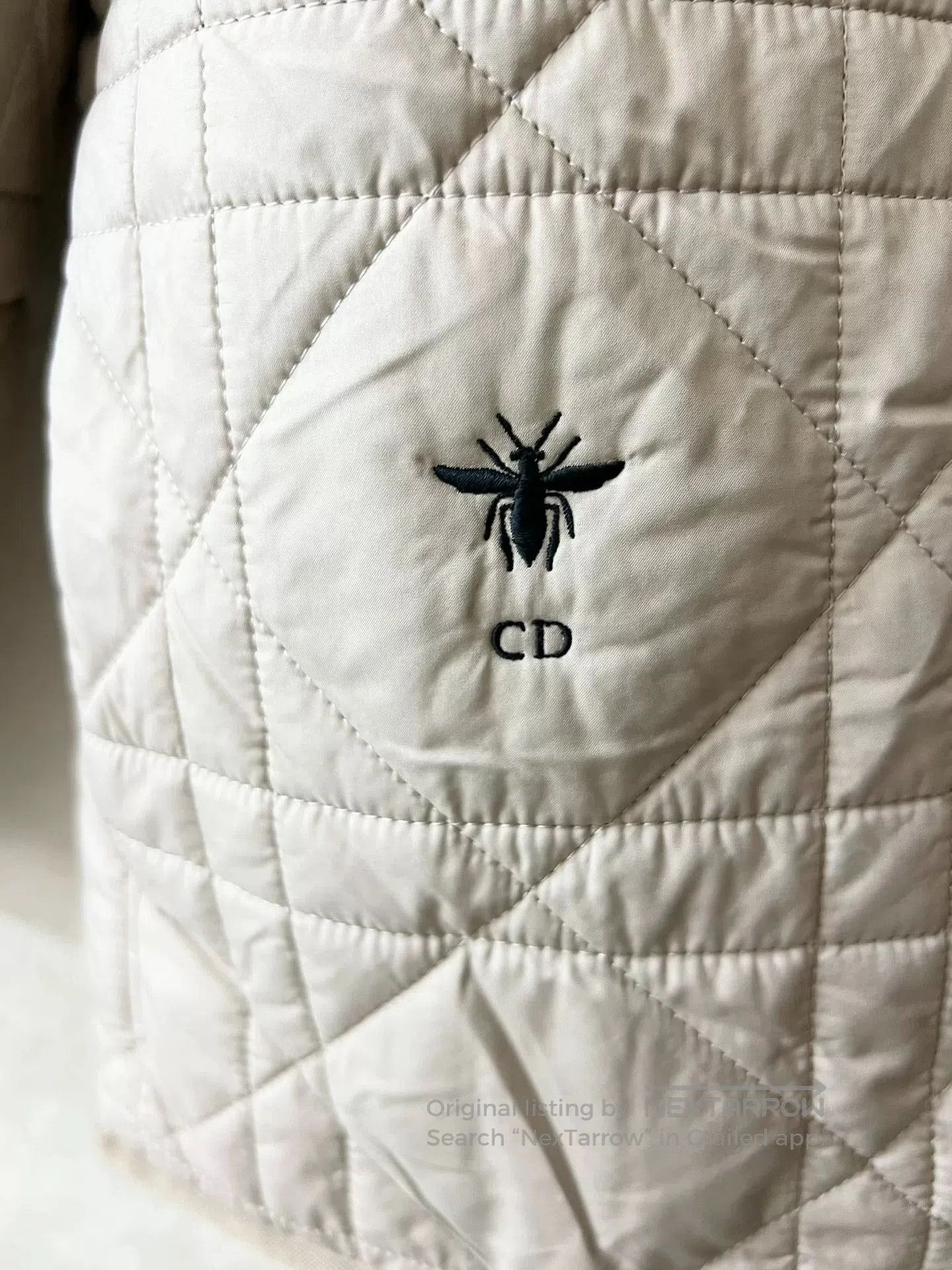Dior reversible dior quilted coat in beige. Size US XS / EU 42 / 0 - 5 Thumbnail