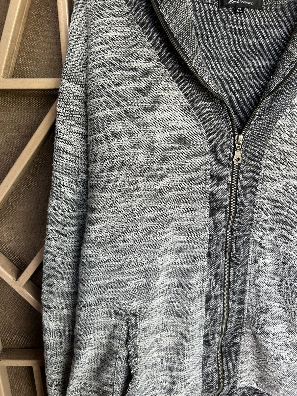 If Six Was Nine × Japanese Brand × Le Grande Bleu (L.G.B.) 💸BINDINGOFFER💸 Mind Games Fullzip Ifsixwasnine lgb style Size US XL / EU 56 / 4 - 2 Thumbnail