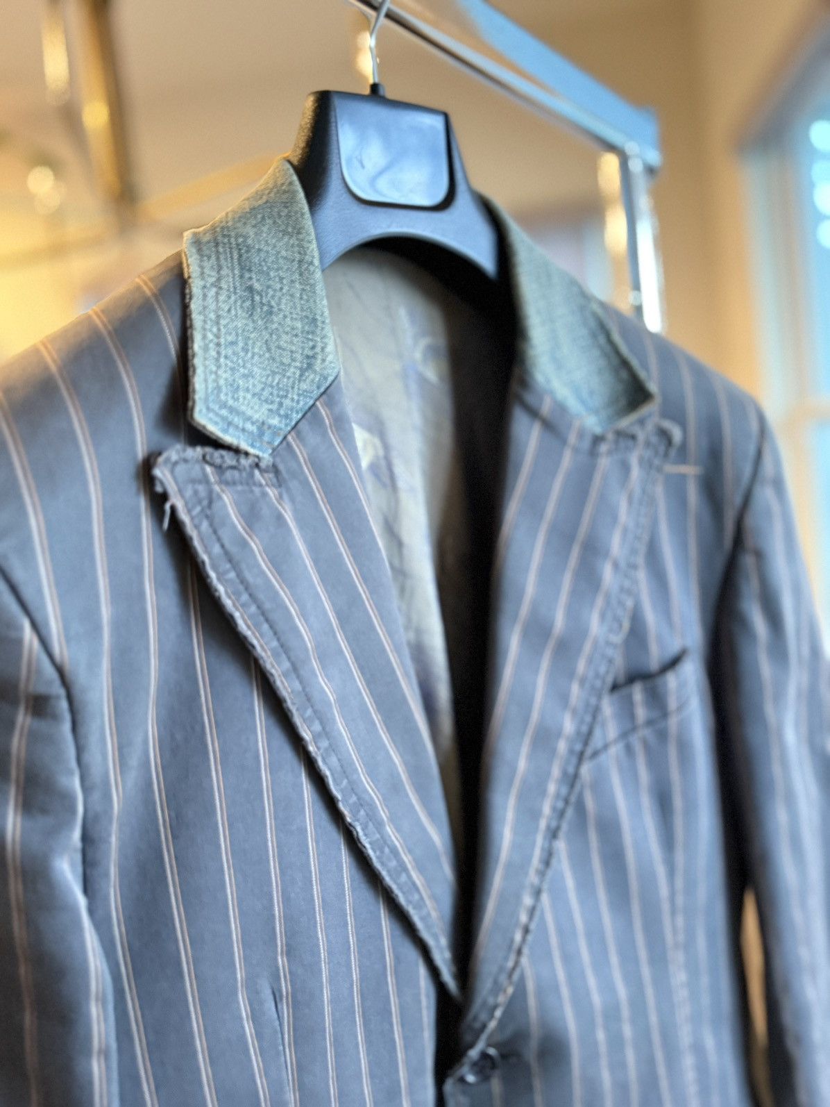 Dolce & Gabbana D&G Dolce Gabbana Pinstripe Deconstructed Blazer Y2K Archive Size 42R - 9 Thumbnail