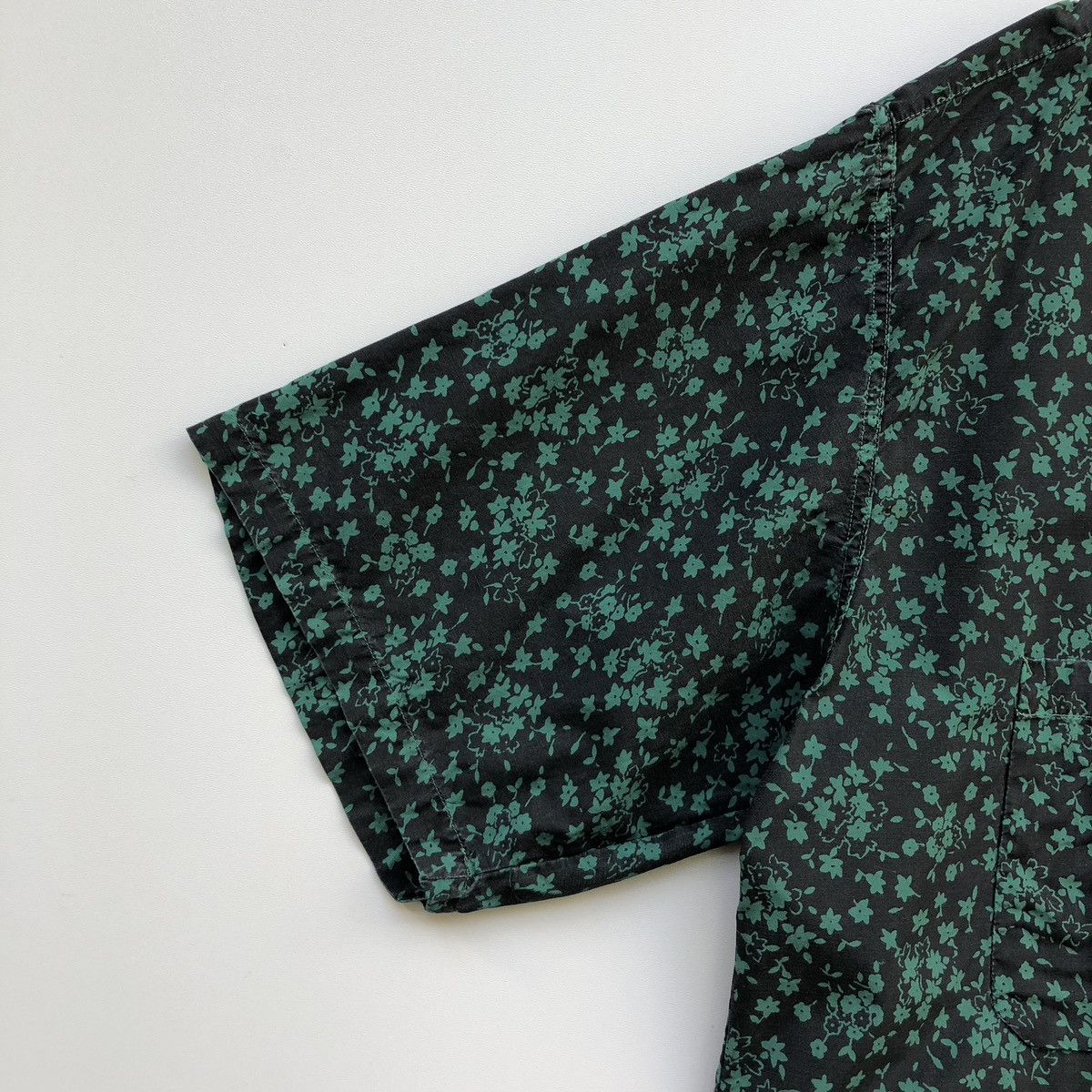 C.P. Company × Massimo Osti × Vintage C.P. Company Massimo Osti Archive Paisley Button Ups Shirt Size US XL / EU 56 / 4 - 4 Thumbnail