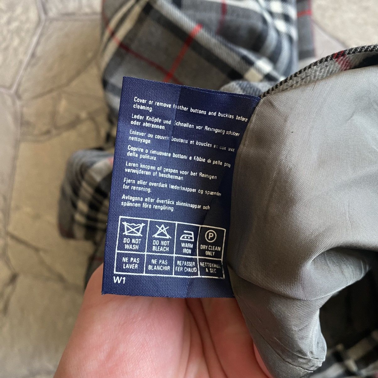 Burberry Vintage Burberrys Nova Check Wool Archival Burberry Pants Size US 34 / EU 50 - 11 Thumbnail