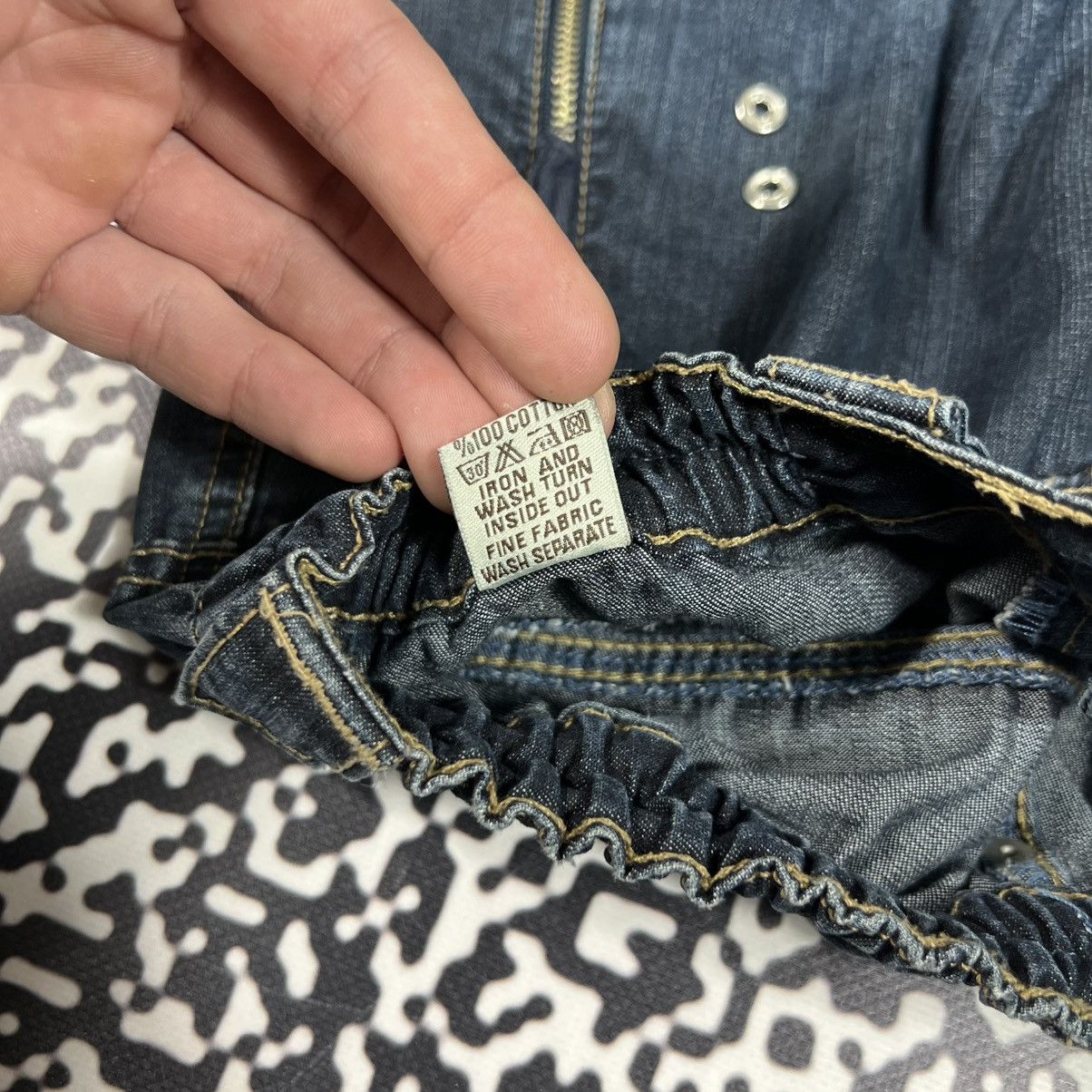 Japanese Brand Vintage Y2K Japanese Wide Baggy Jeans Skate Sk8 Jnco Style Size 25" / US 0 / IT 36 - 15 Thumbnail