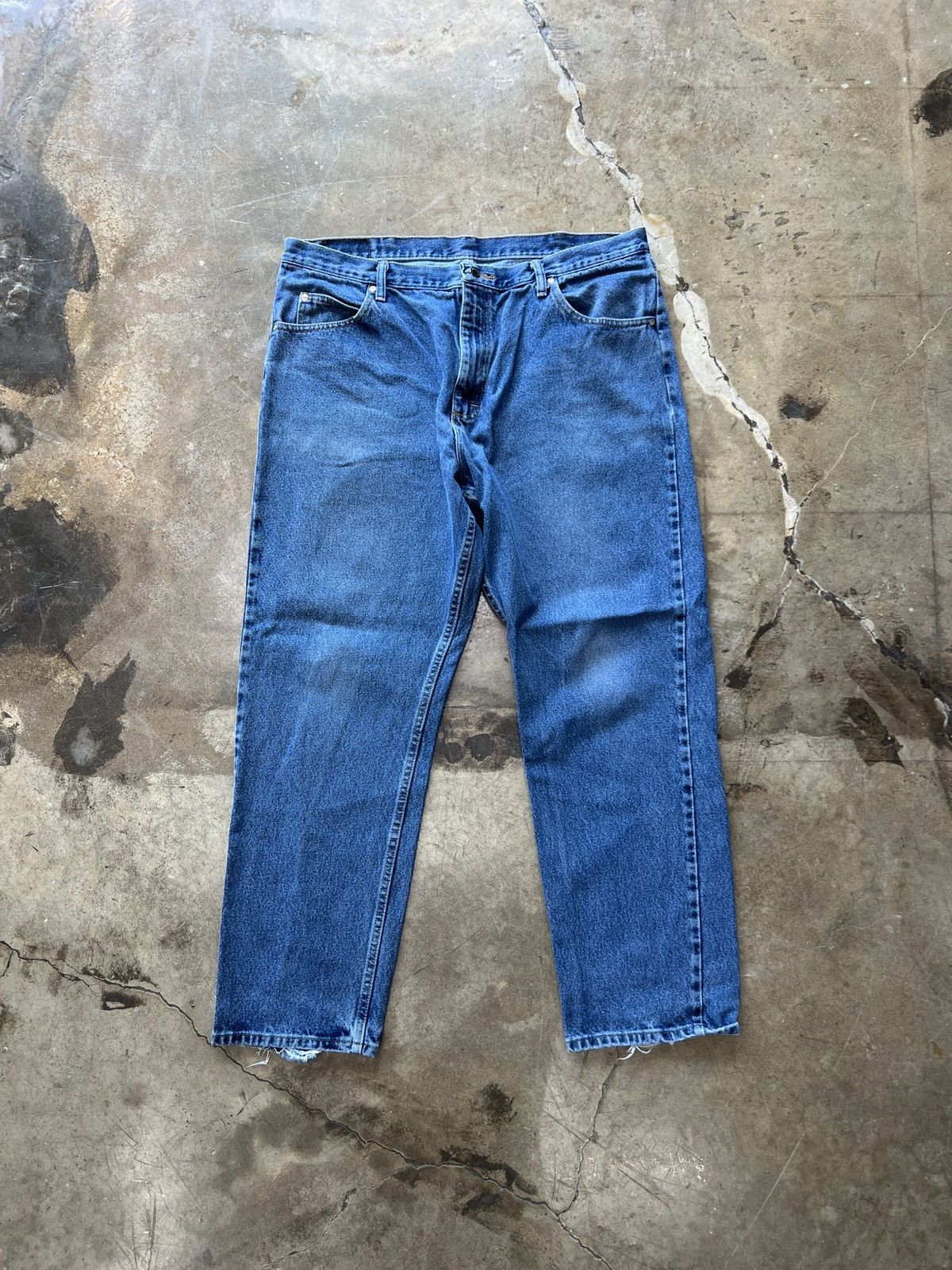 Vintage × Wrangler Wrangler Jeans Distressed Leg Opening Sz. 40x32 Size US 40 / EU 56 - 5 Thumbnail