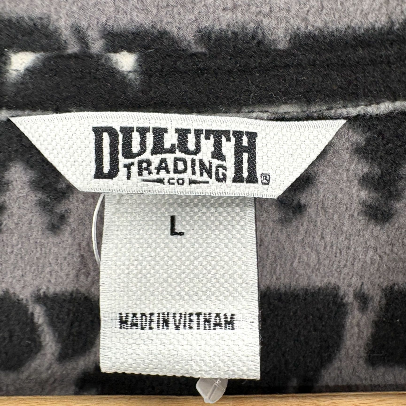 Vintage Duluth Doubleback Printed Fleece Pullover Womens Large Black Fair Isle Cozy Soft Size L / US 10 / IT 46 - 4 Thumbnail