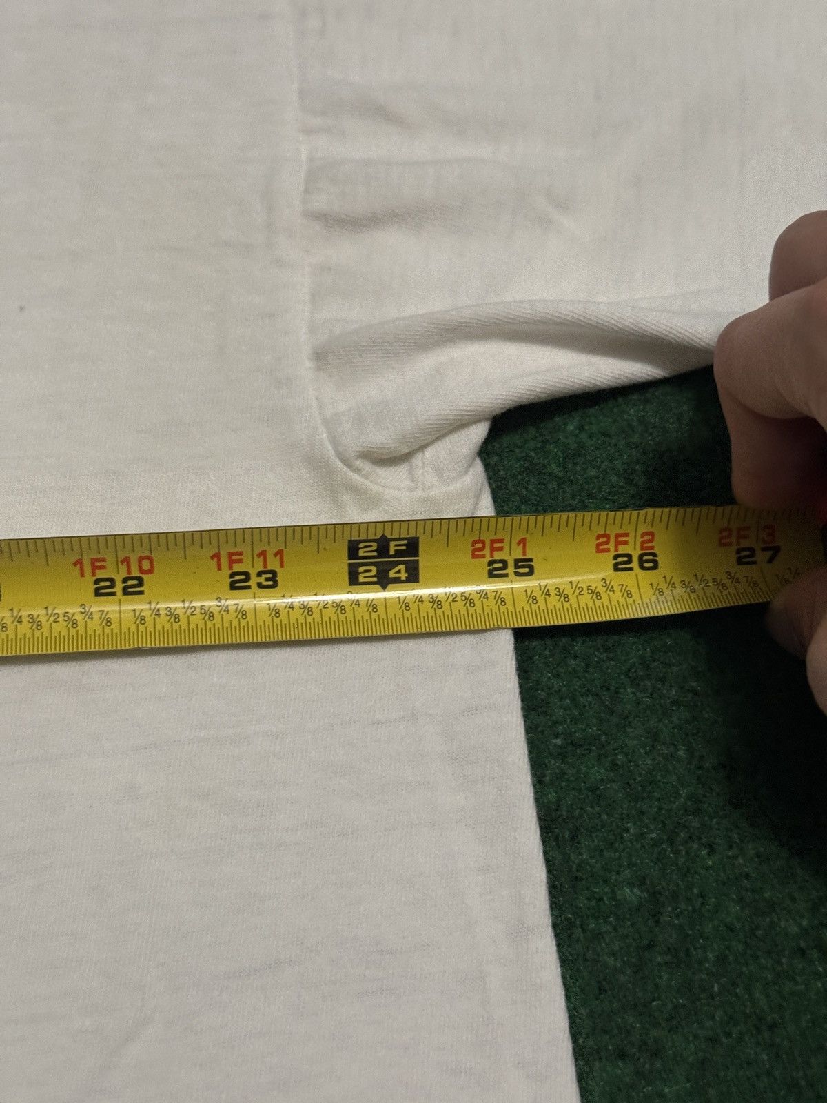 Vintage Vtg 90s World Authority VHS Movie Review Boxy T Shirt Size US L / EU 52-54 / 3 - 5 Thumbnail