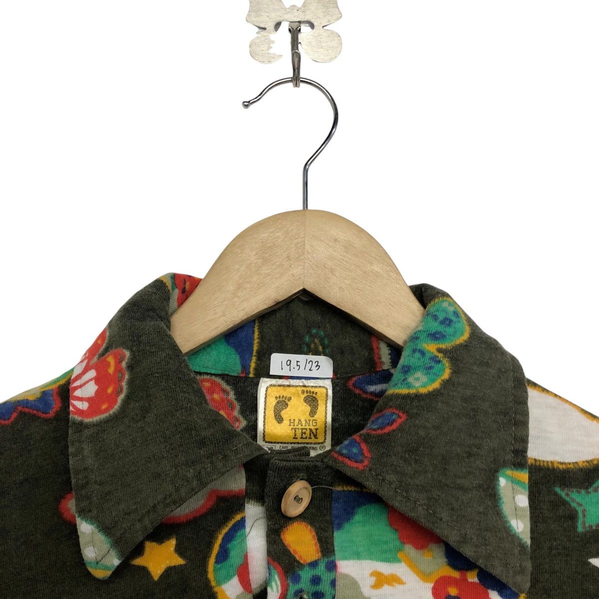 Hang Ten × Vintage *Vintage HANG TEN Full print flower n butterfly polo tee Size US M / EU 48-50 / 2 - 8 Thumbnail