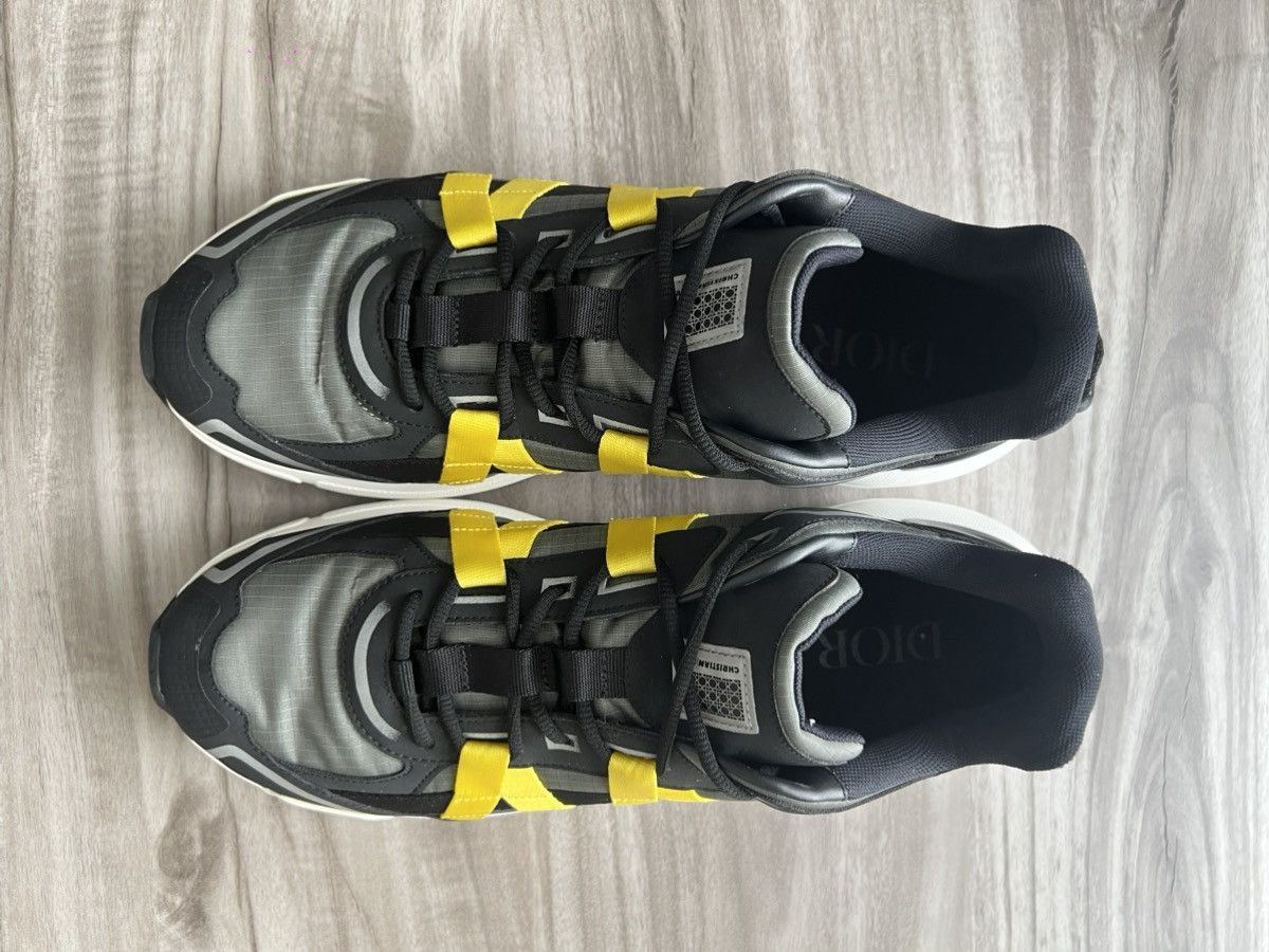Dior DIOR B24 Runtek Sneaker Size 11 (EU 44) men’s WORN ONCE Size US 11 / EU 44 - 5 Thumbnail