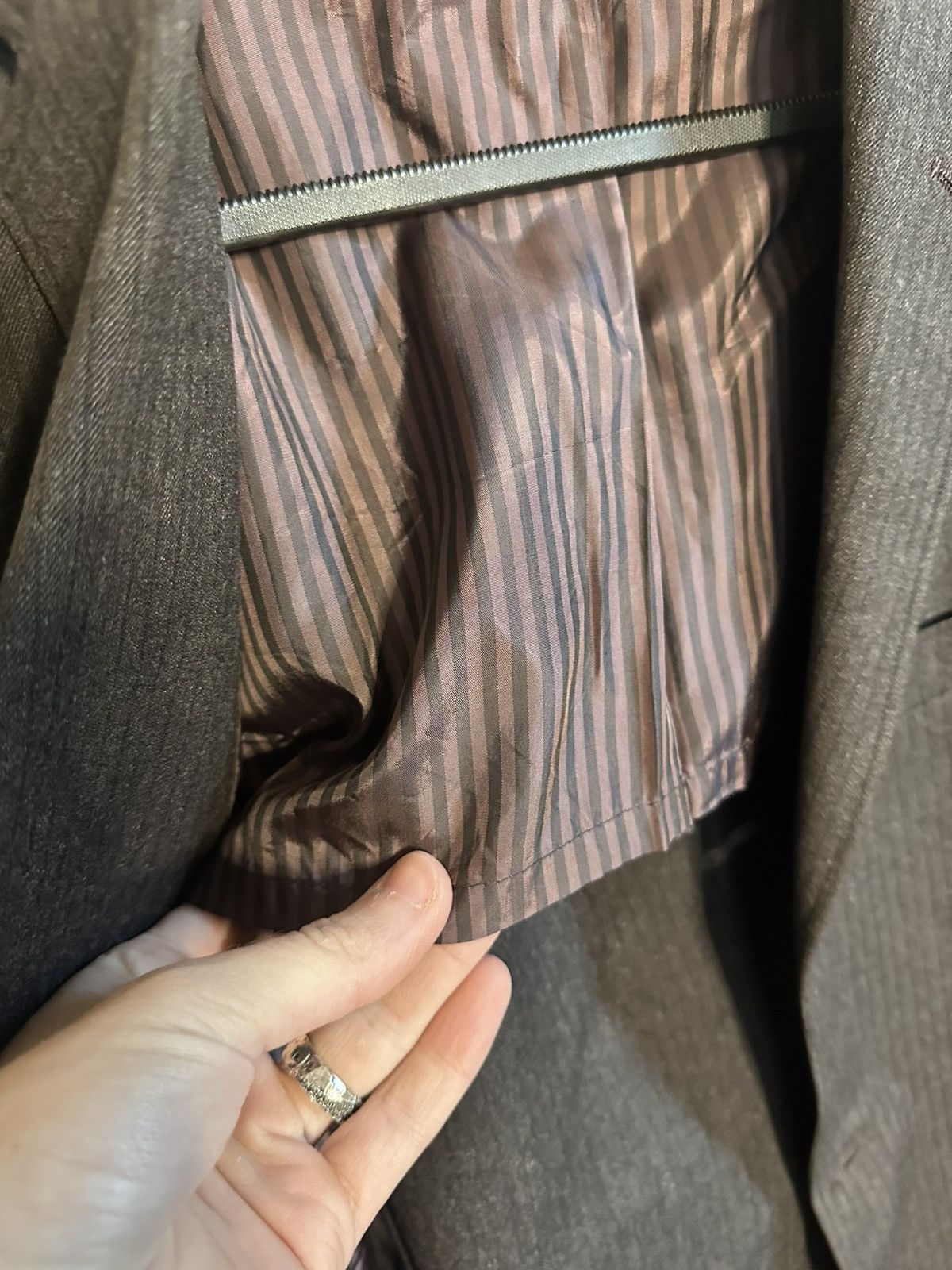 J. Press ROGER KENT rare vintage brown pinstriped MiUSA jacket Size 38R - 9 Thumbnail