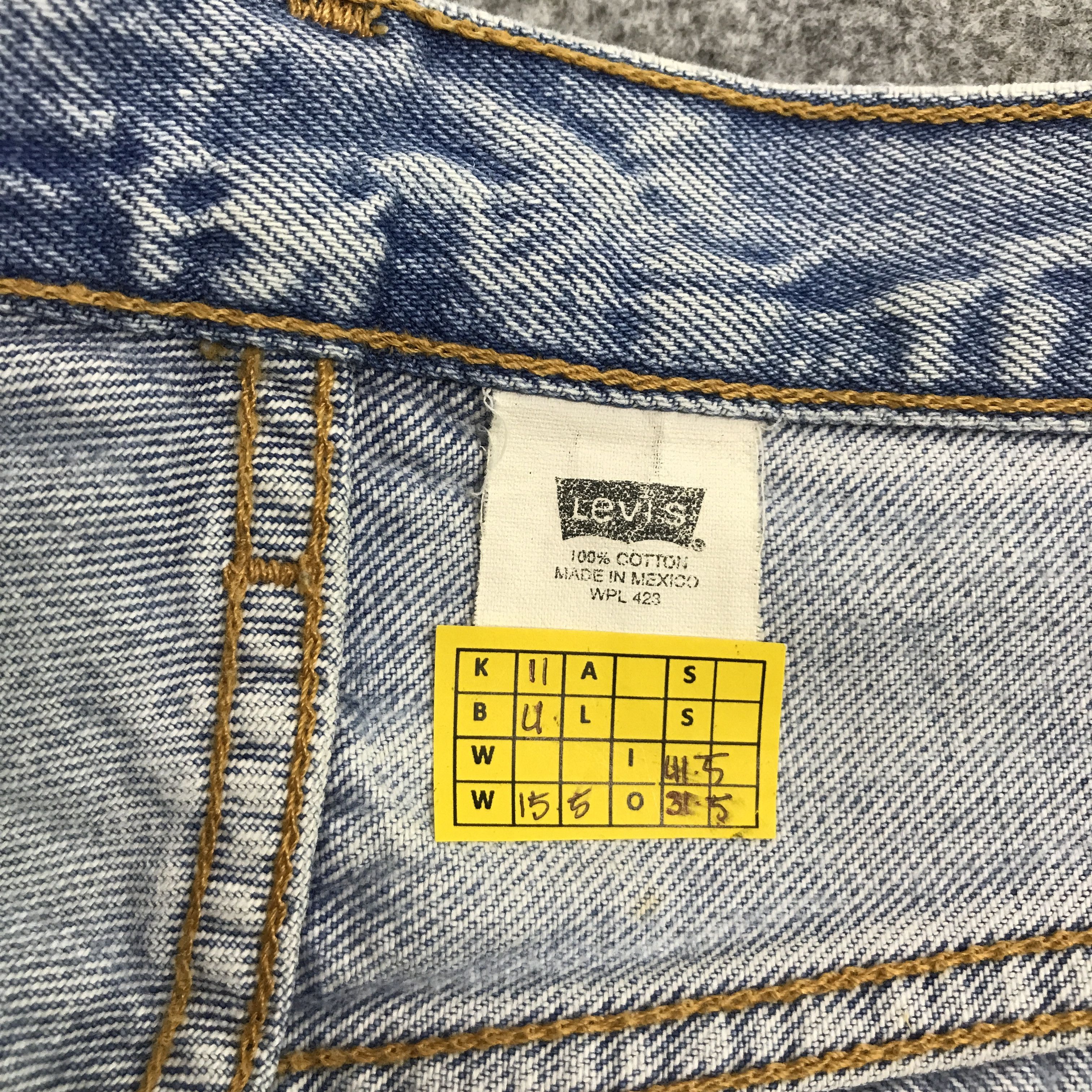 Levi's × Levi's Vintage Clothing Vtg Levi's 501 Ripped distressed Denim jeans pants Size US 31 - 15 Thumbnail