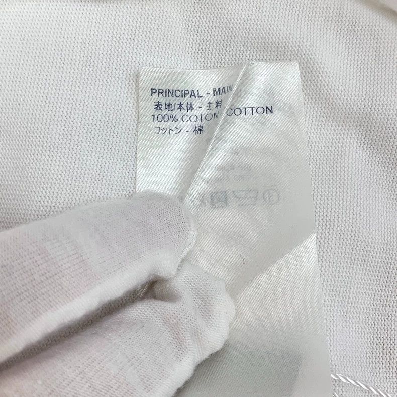Louis Vuitton Louis Vuitton White logo pendant printed cotton crew neck Size US L / EU 52-54 / 3 - 8 Thumbnail
