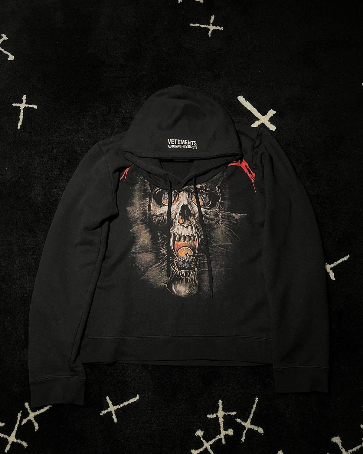 image of Vetements Hoodie Aw18 Misplaced Skull in Black, Men's (Size XS)