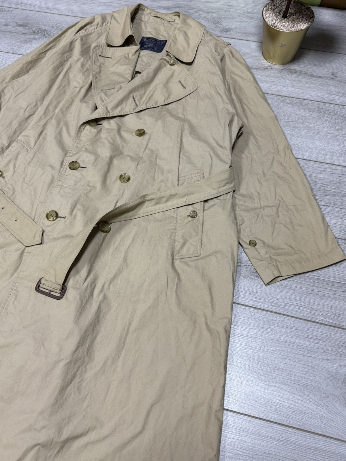 Burberry Burberry double breasted trench coat buttons vintage England Size US L / EU 52-54 / 3 - 10 Thumbnail