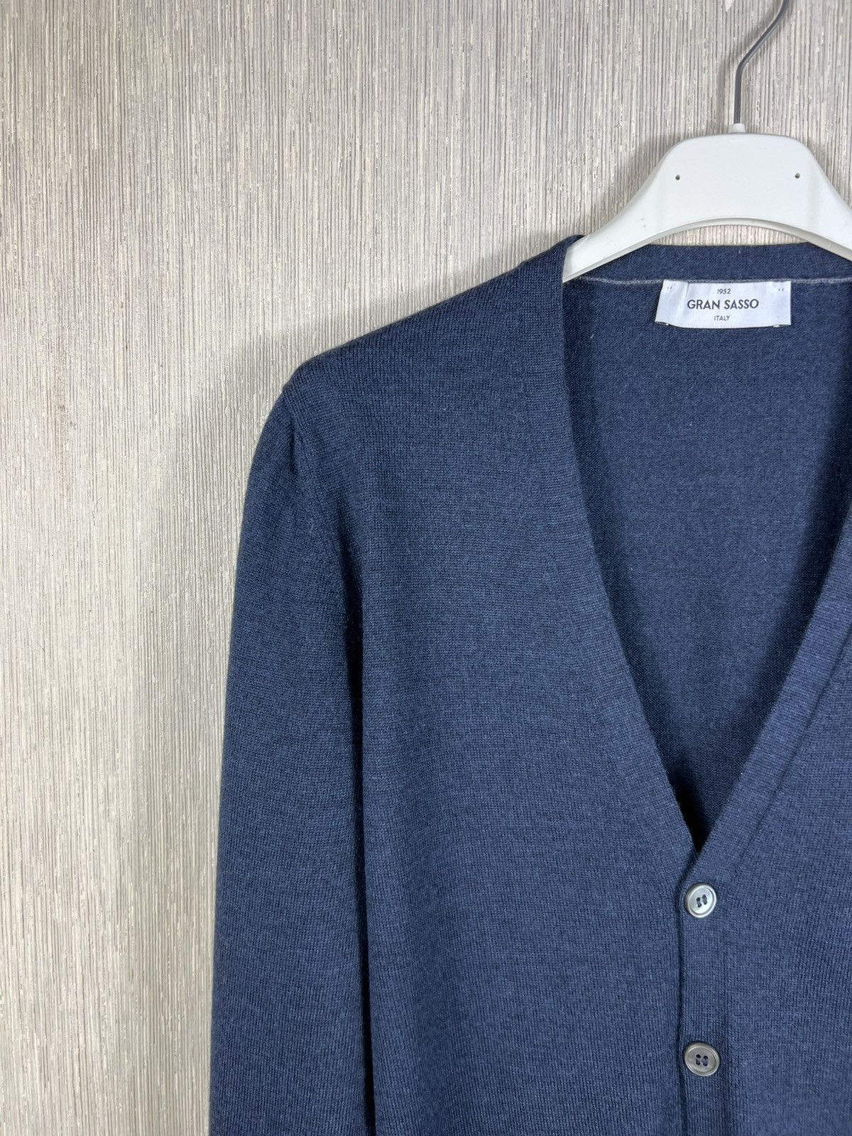 Gran Sasso Gran Sasso italy virgin wool merino navy cardigan sweater Size US S / EU 44-46 / 1 - 4 Thumbnail