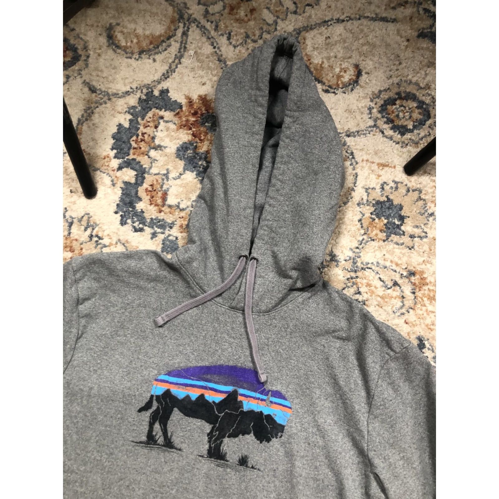 Patagonia Patagonia Hoodie Mens Medium Graphic Print Bison Logo Fleece Uprisal Pullover Gray Size US M / EU 48-50 / 2 - 6 Thumbnail