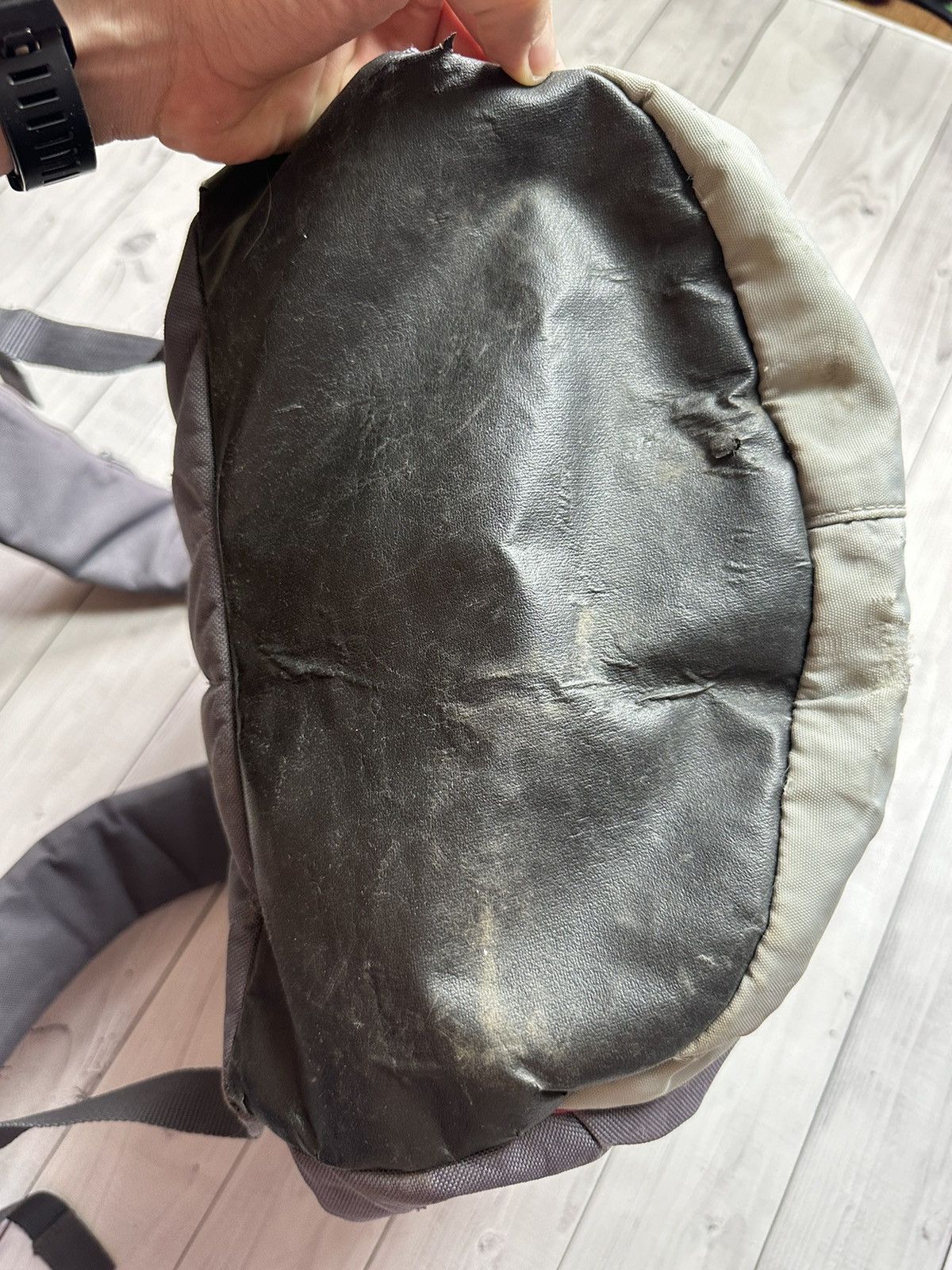 Vintage Vintage Nike bag back logo swoosh distressed Size ONE SIZE - 6 Thumbnail