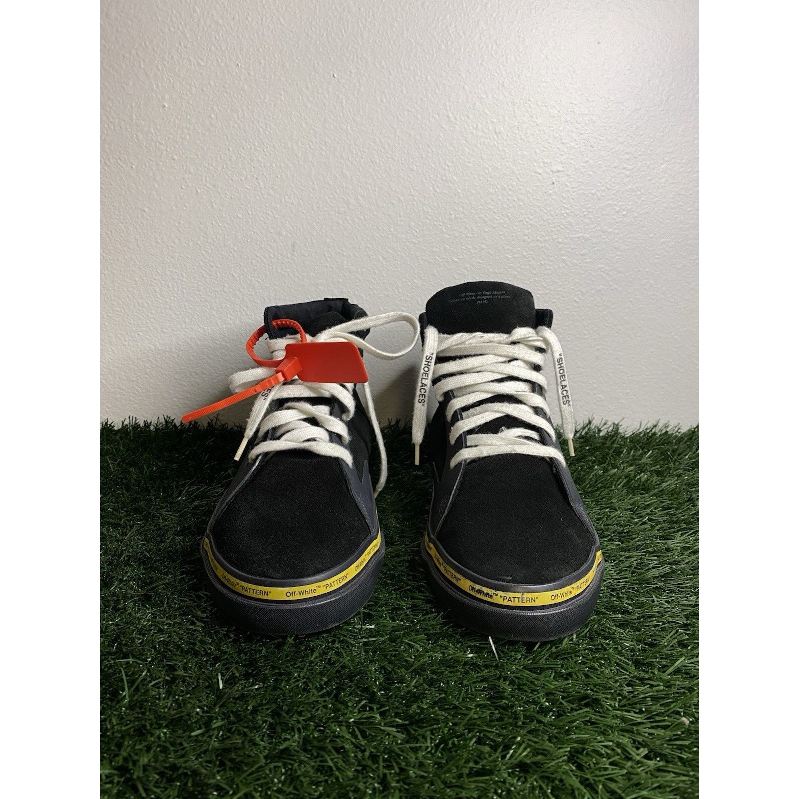 Off-White Off-White Vulc Sneaker Mid 'Black' | Size 43 EU ( 10 us ) Size US 10 / EU 43 - 8 Thumbnail