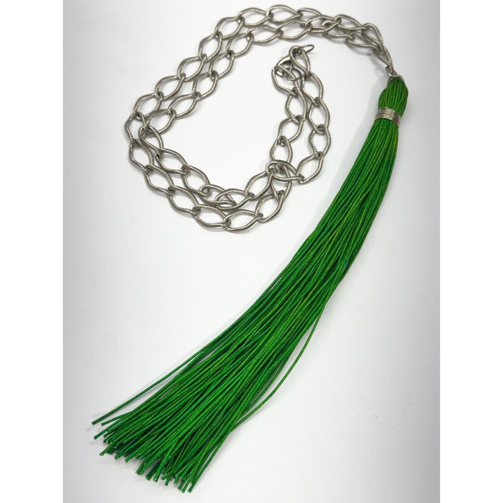 Vintage Green tassel long silver chain necklace Size ONE SIZE - 3 Thumbnail