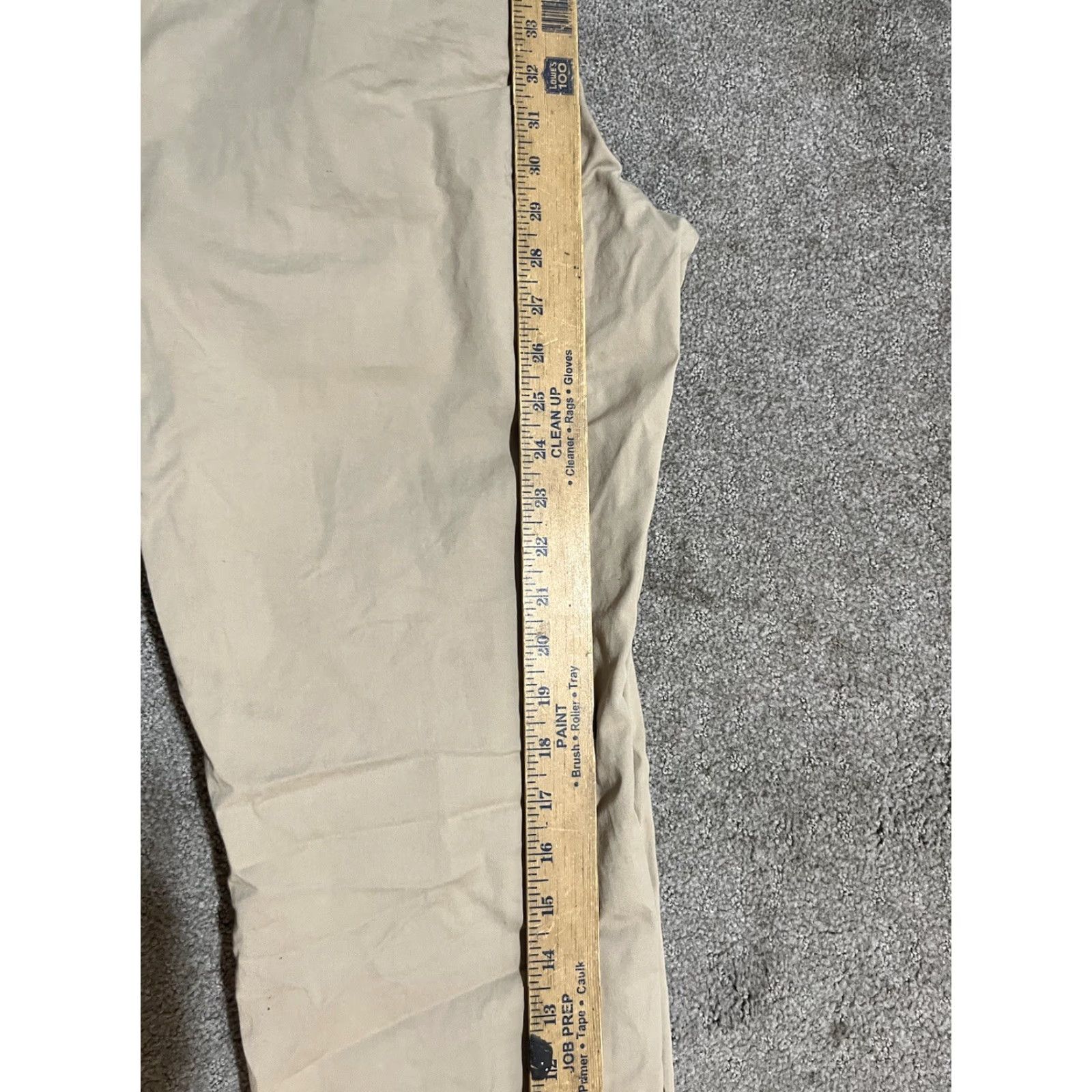 H&M H&M Men's Slim Fit Chino Pants Beige Flat Front 33R Slim Waist 33 Inseam 30 Regular Size Pants Men Shirt? Size US 33 - 6 Thumbnail