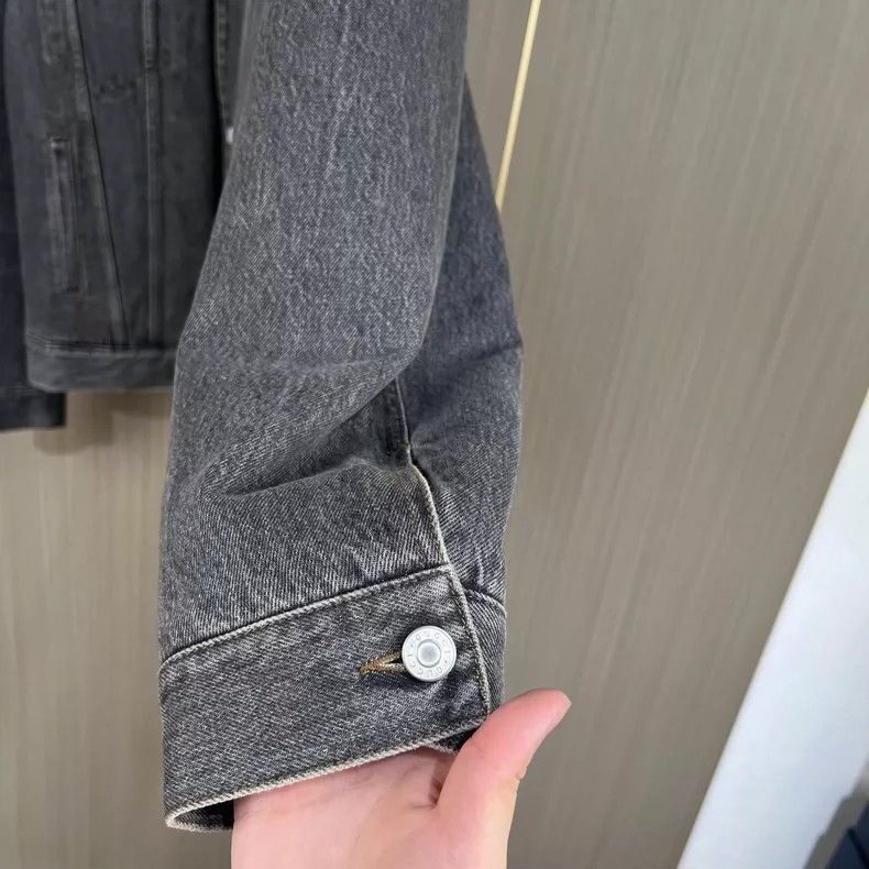 Gucci Gucci Vintage Logo Wash Denim Jacket-2506 Size XL / US 12-14 / IT 48-50 - 5 Thumbnail