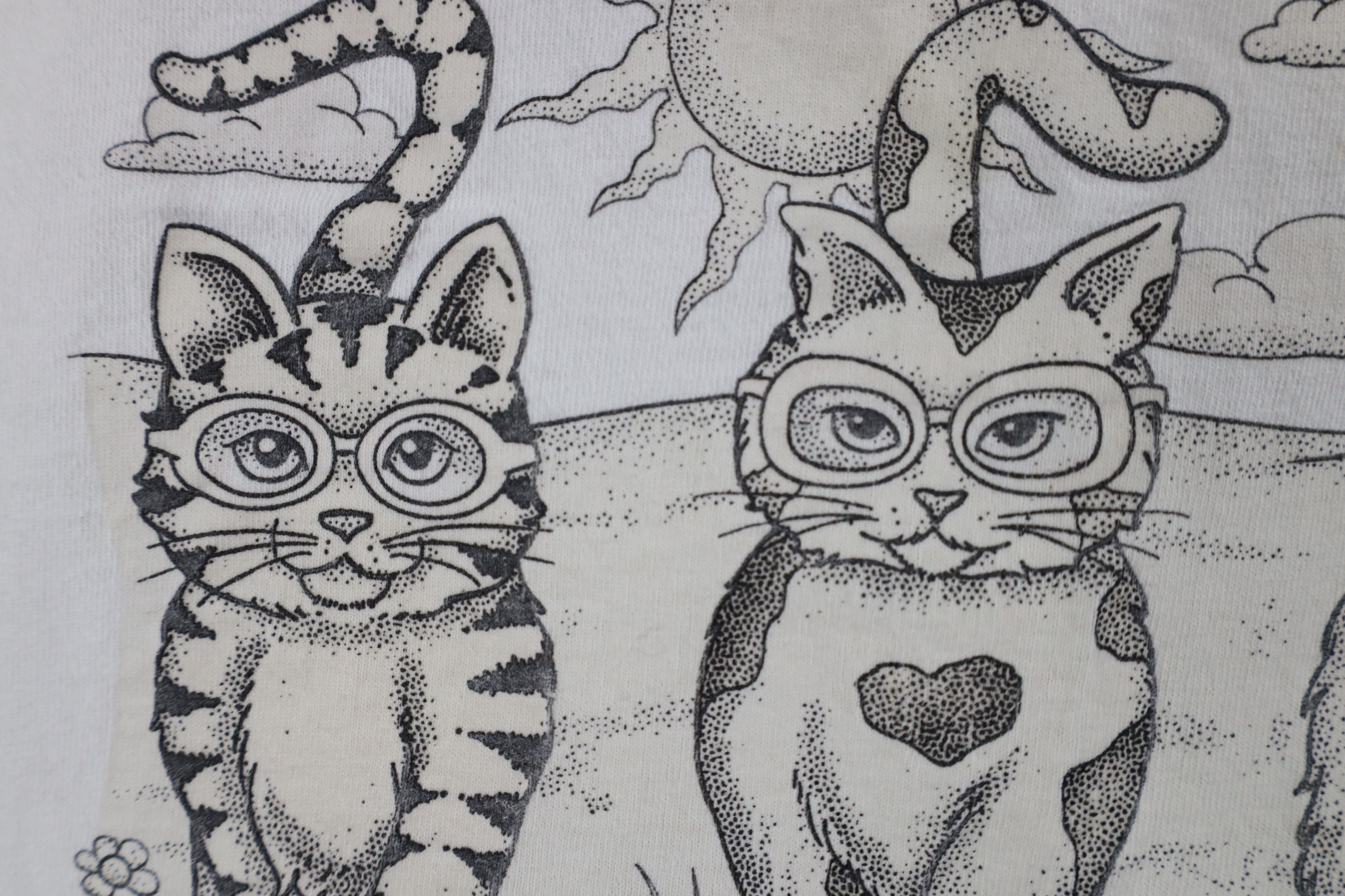 Vintage Vintage 90s Streetwear Cat Kitten Cat Lady T-Shirt Cream Size L / US 10 / IT 46 - 6 Thumbnail