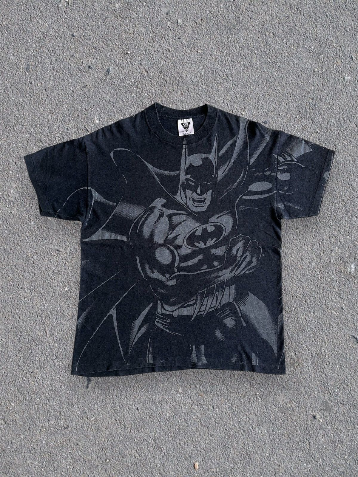 DC Comics × Vintage Vintage 90’s Batman DC Comics Cartoon All-overprint Tee USA Size US L / EU 52-54 / 3 - 1 Thumbnail