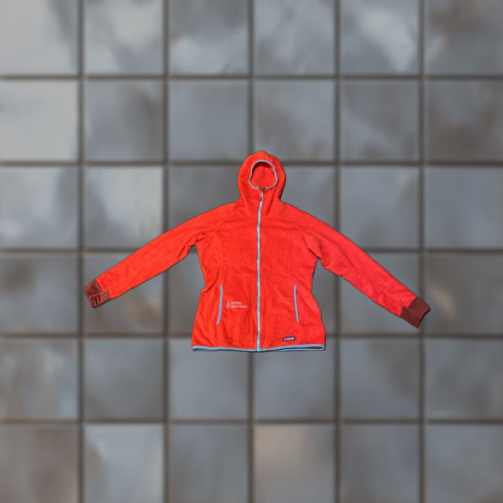 Patagonia VINTAGE? (No) Reversible R3 Regulator Polartec Hoody Jacket Orange Red M Womens Patagonia Jacket Reversible Size M / US 6-8 / IT 42-44 - 1 Thumbnail