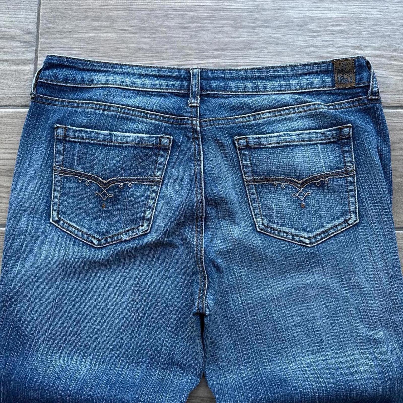 L.E.I. Y2K Lei Sophia Flared Low rise 00 Embroidered Jeans Size 34" / US 12 / IT 48 - 3 Thumbnail