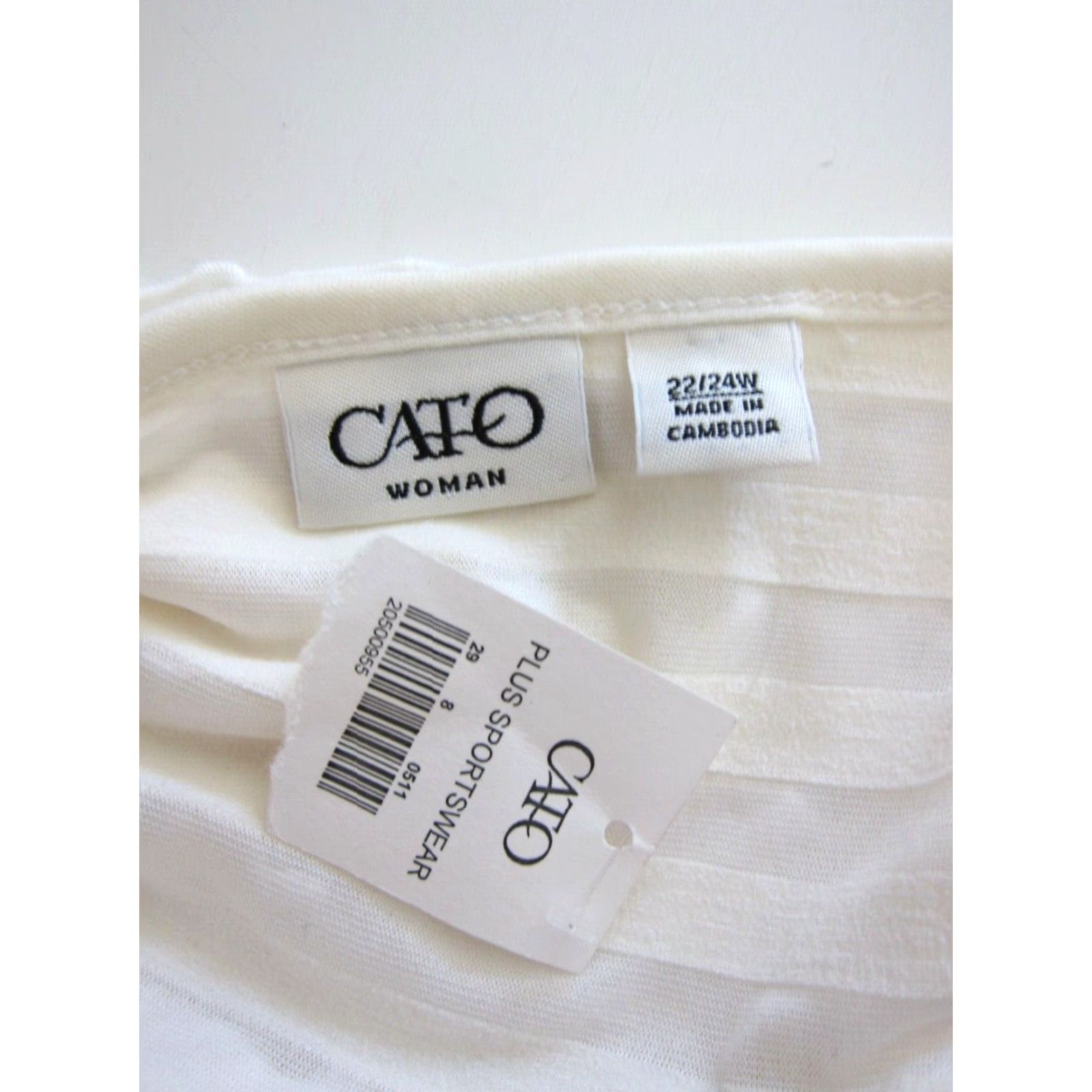 Vintage NWT CATO Woman Ivory Stretch Floral Ruffle 3/4 Sleeve Square Neck Blouse 22/24 Size 3XL / US 20-22 - 3 Thumbnail