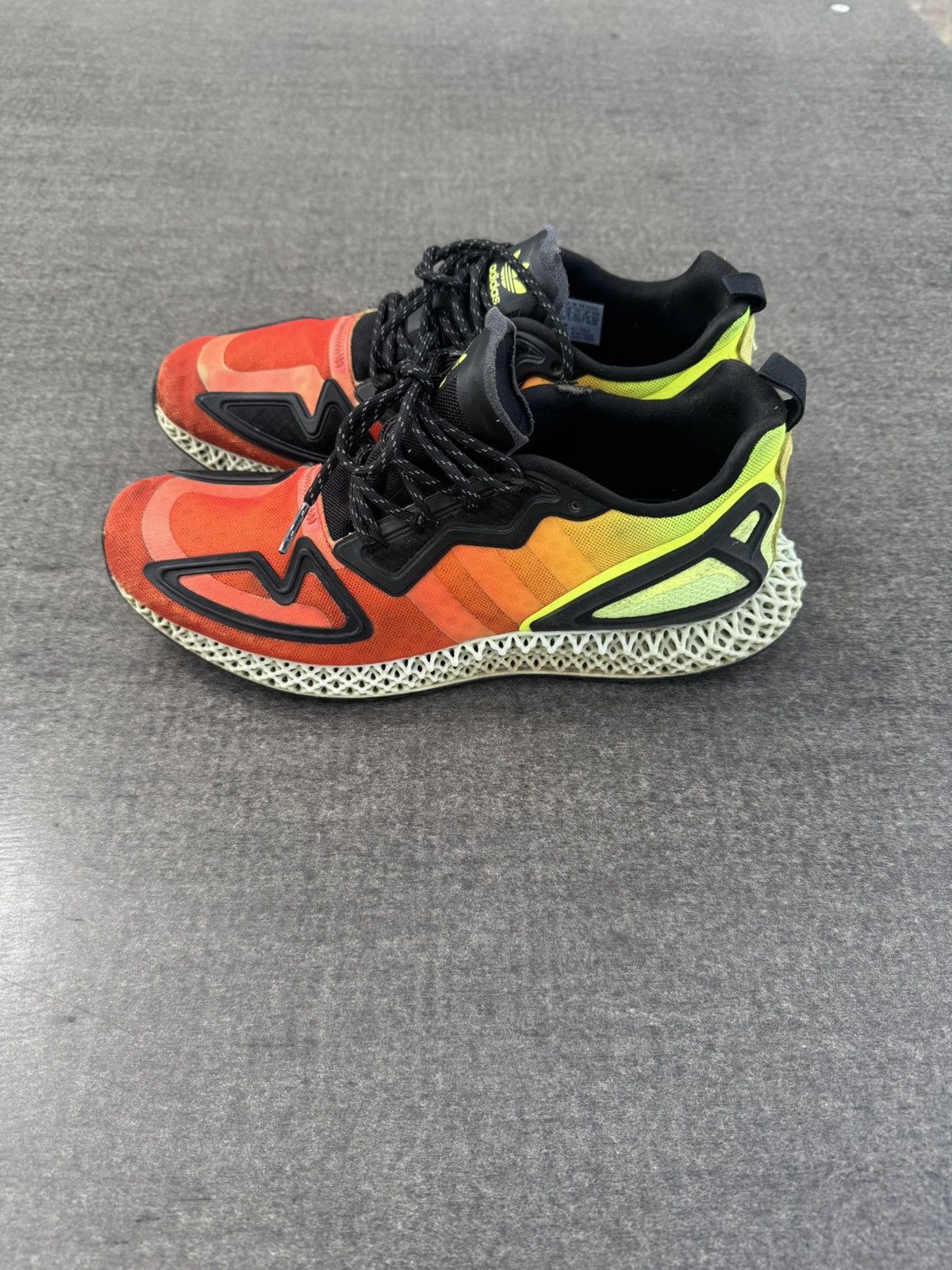 Adidas Adidas ZX 2K 4D Gradient Neon Size US 9.5 / EU 42-43 - 1 Thumbnail