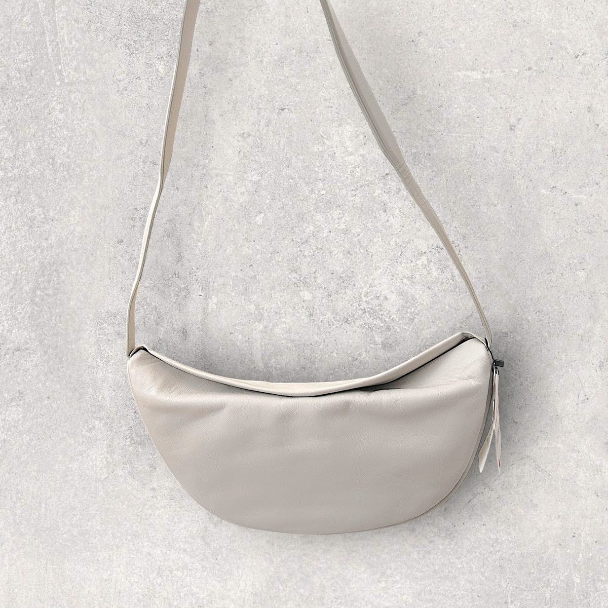 Zara Zara Limited Edition Half Moon Leather Bag Size ONE SIZE - 4 Thumbnail