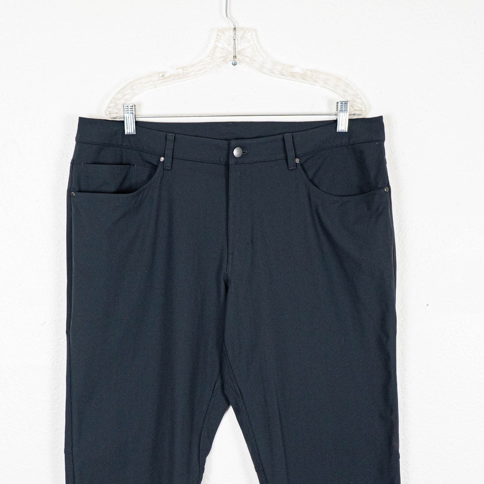 Lululemon Lululemon ABC Classic Chino Pants Dark Gray warpstreme 38 Size US 38 / EU 54 - 8 Thumbnail