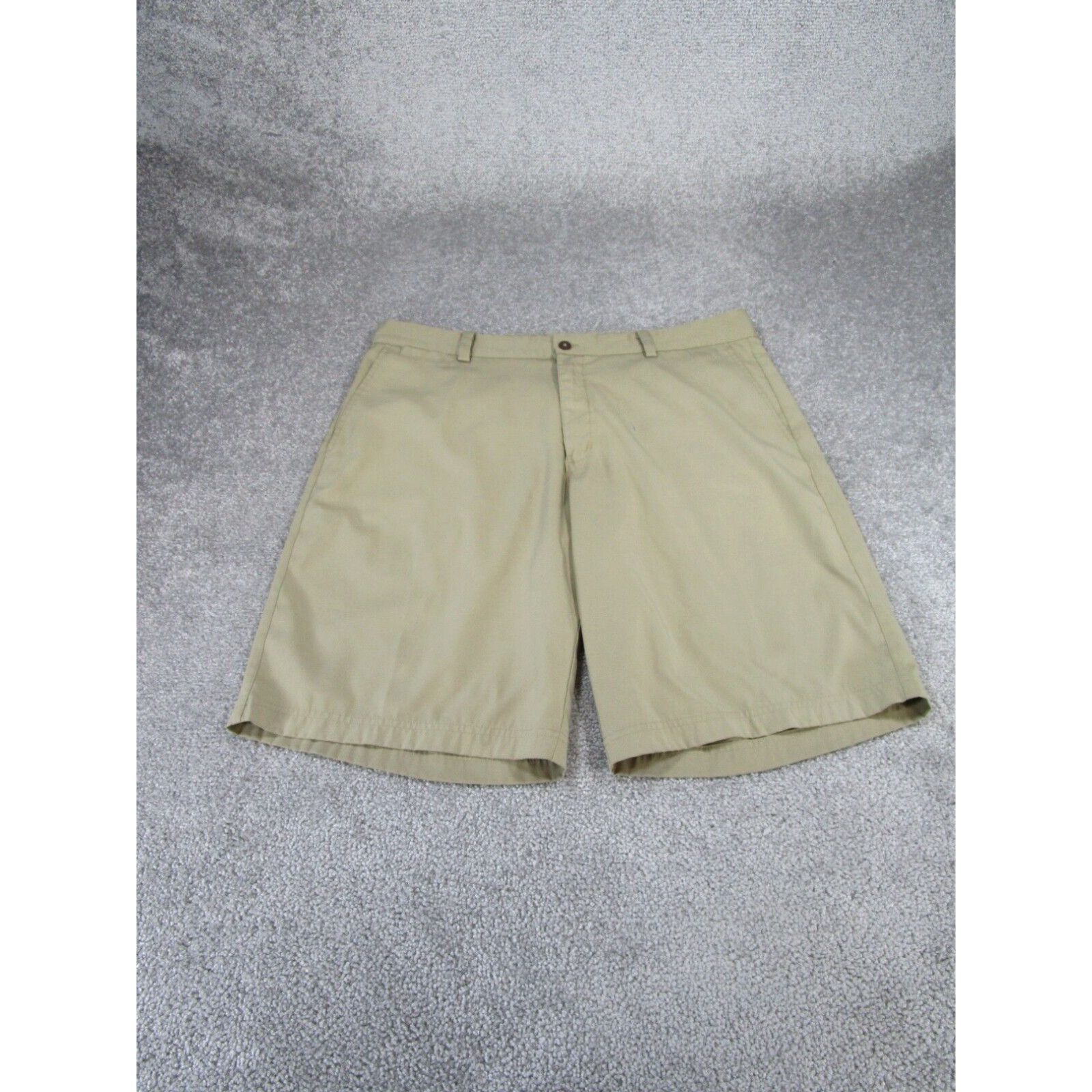 Nike khaki golf shorts deals