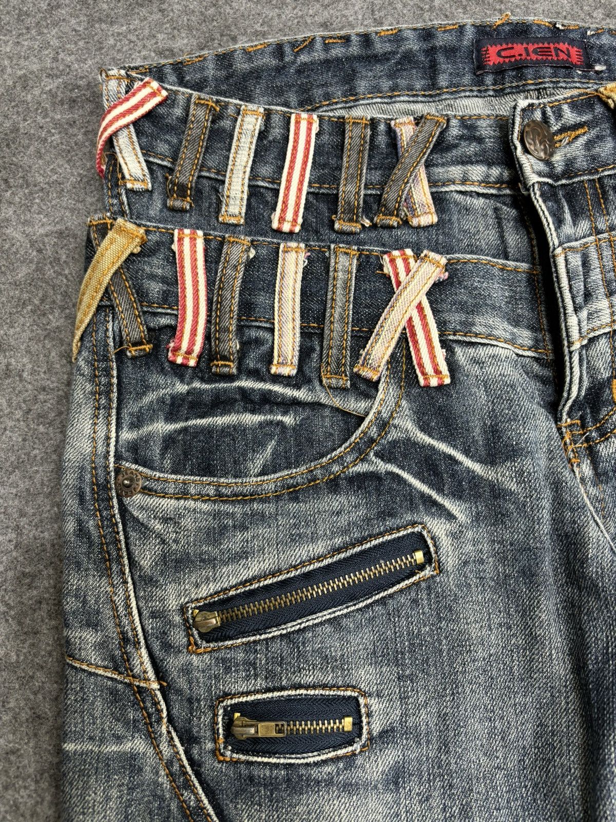 Seditionaries 💥Twsted Leg Double Waist💥Very Rare C.ien Zipper Denim F484 Size US 31 - 4 Thumbnail