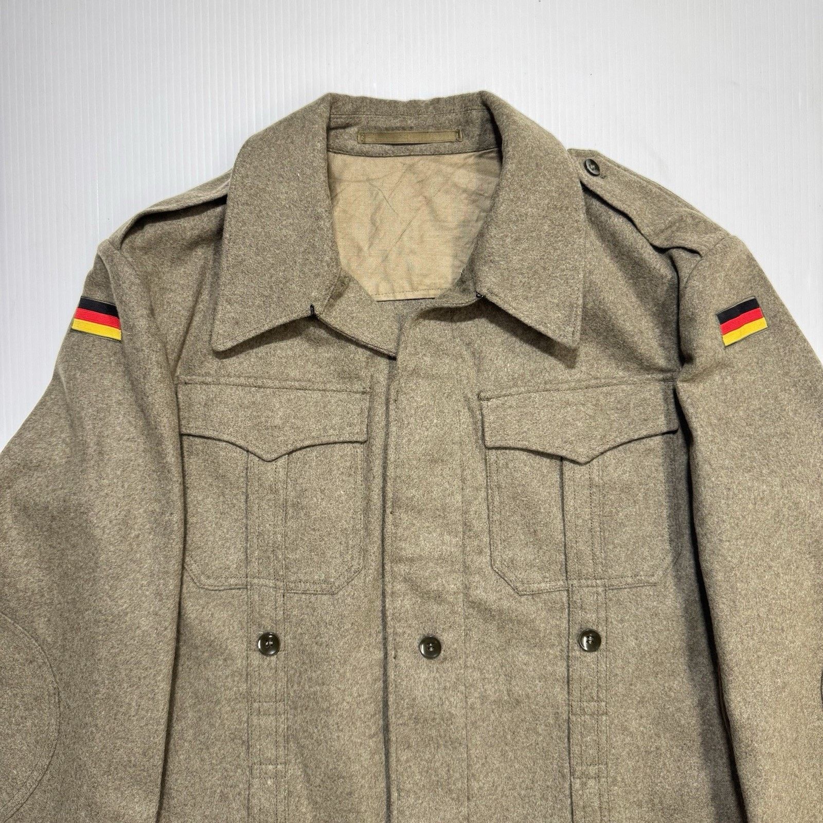 Other Vintage Authentic Wool Military Jacket MILITARY GEAR German Size US L / EU 52-54 / 3 - 3 Thumbnail