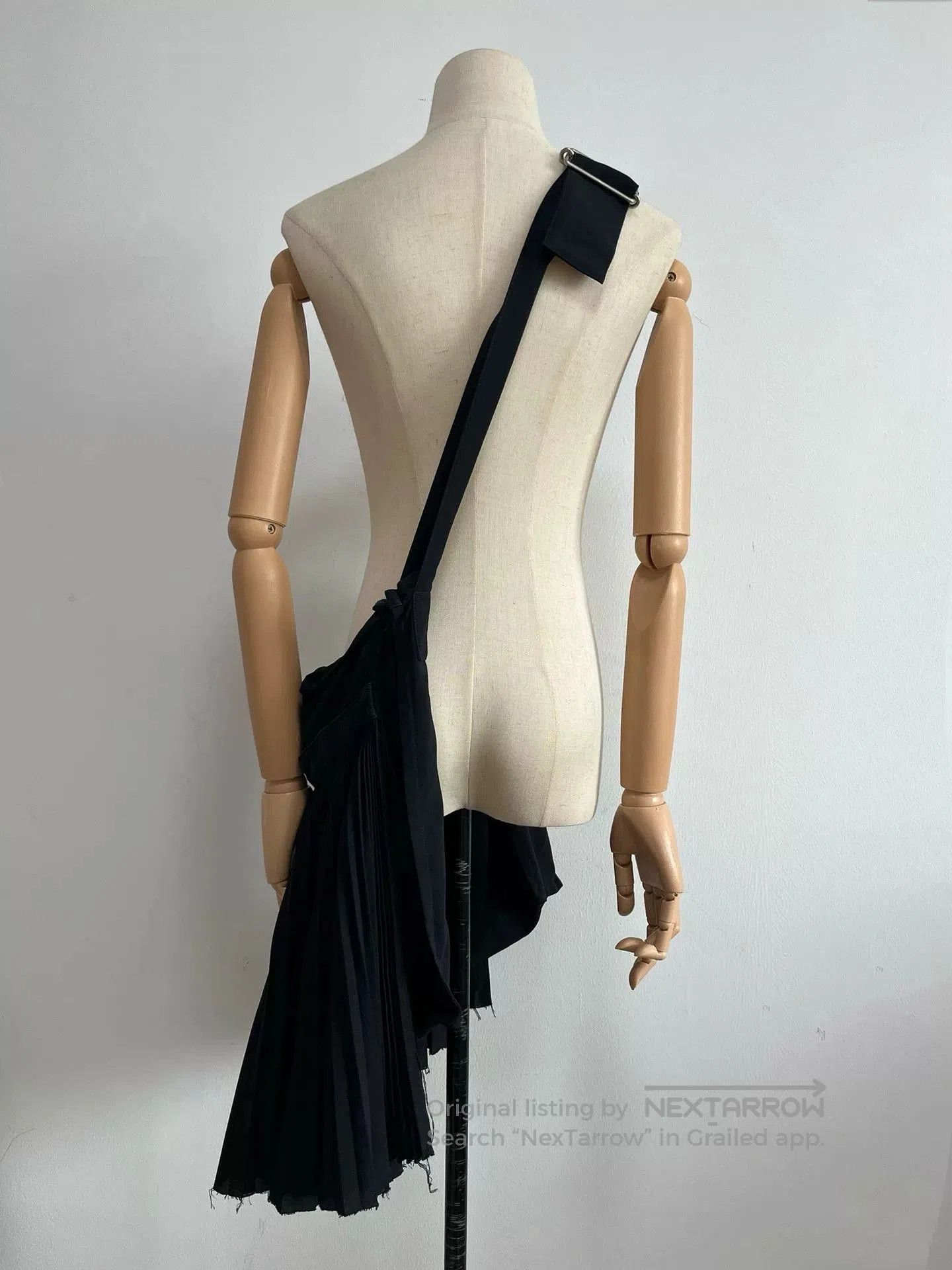 Tricot Comme des Garcons Comme des Garçons Tricot Pleated Skirt Shoulder Bag. Size ONE SIZE - 3 Thumbnail