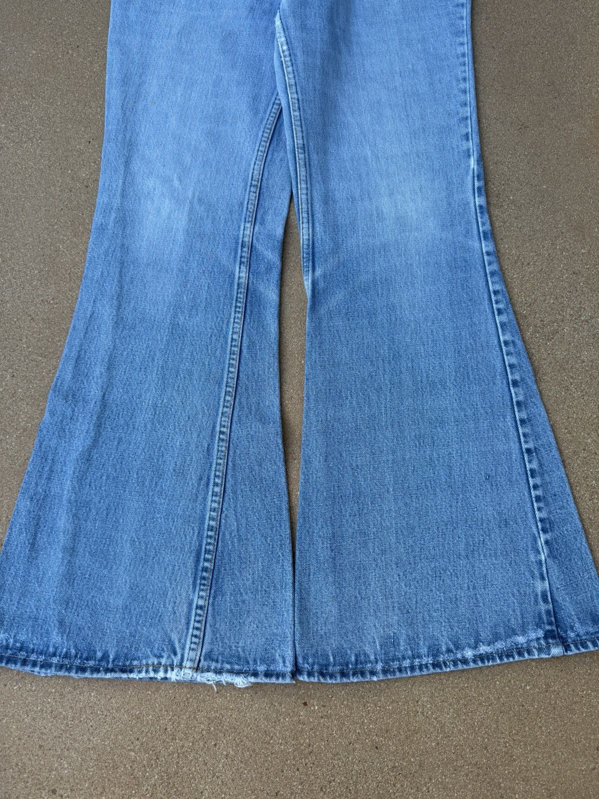 Levi's Vtg 70’s Levi’s 684 Orange Tab Bellbottom Flare Jeans 31x31 Size US 31 - 3 Thumbnail