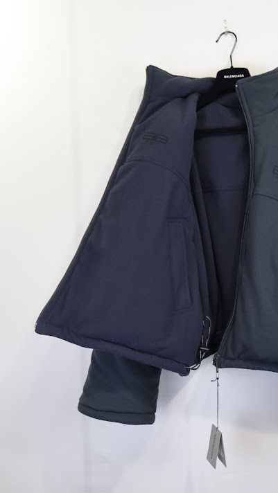 Balenciaga o1rshd1 Jacket in Blue Size US M / EU 48-50 / 2 - 11 Thumbnail