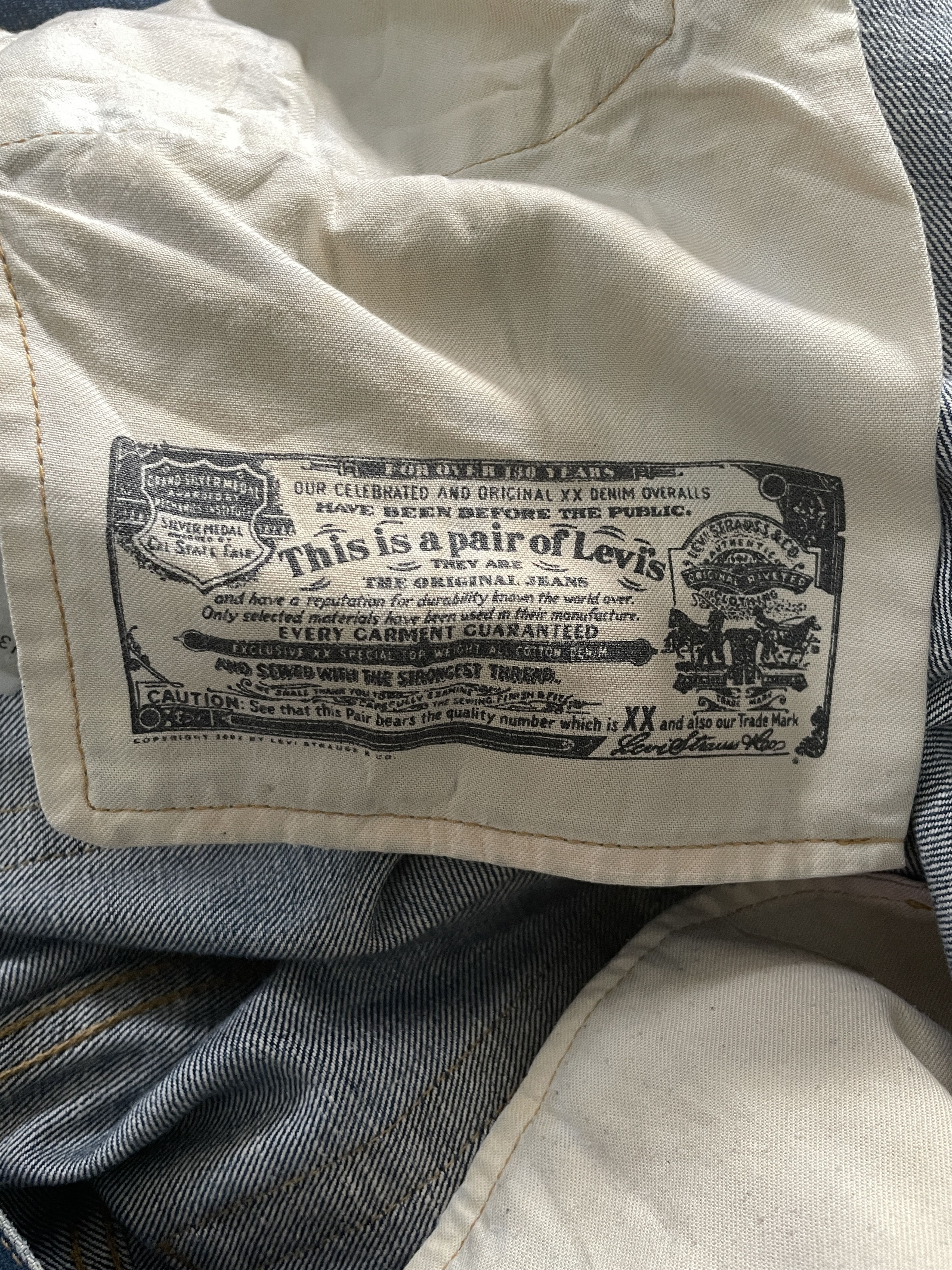 Levi's 00s Levis 501 Jeans W34 Distressed Faded Button Fly Denim Size US 34 / EU 50 - 6 Thumbnail