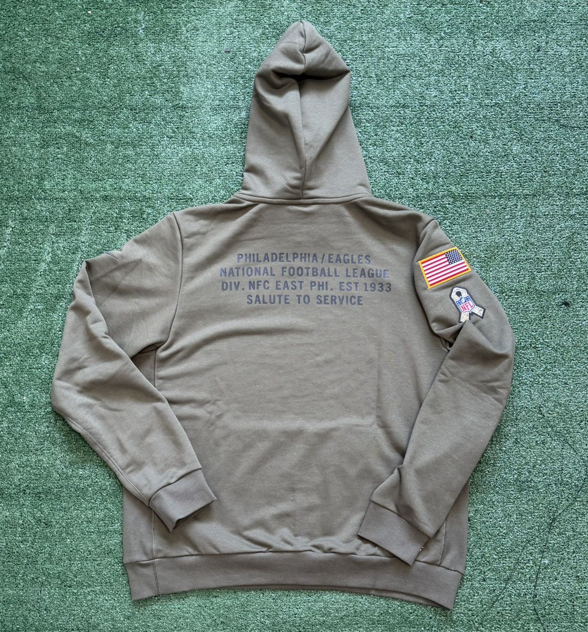 Nike Nike Philadelphia Eagles 2025 Salute to Service Hoodie Size US L / EU 52-54 / 3 - 5 Thumbnail