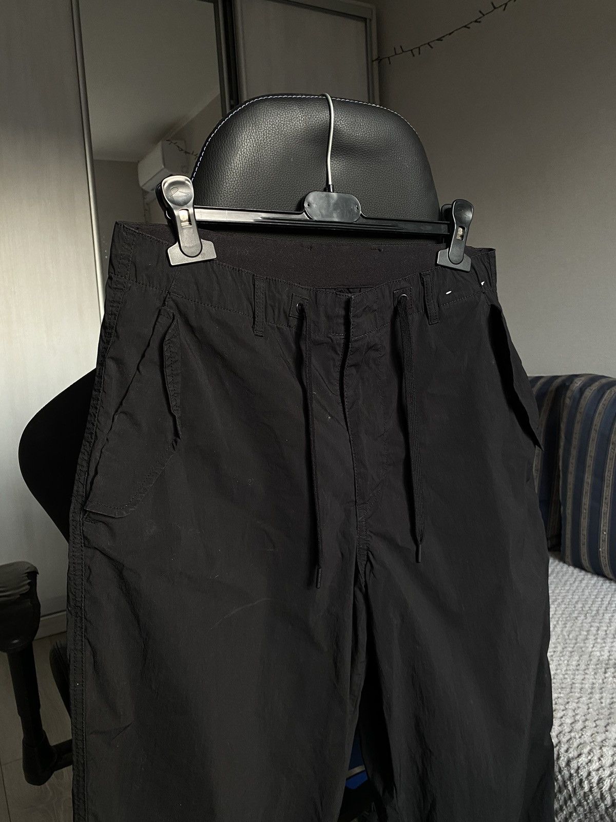 Uniqlo Cargo military black pants regular Size US 30 / EU 46 - 4 Thumbnail
