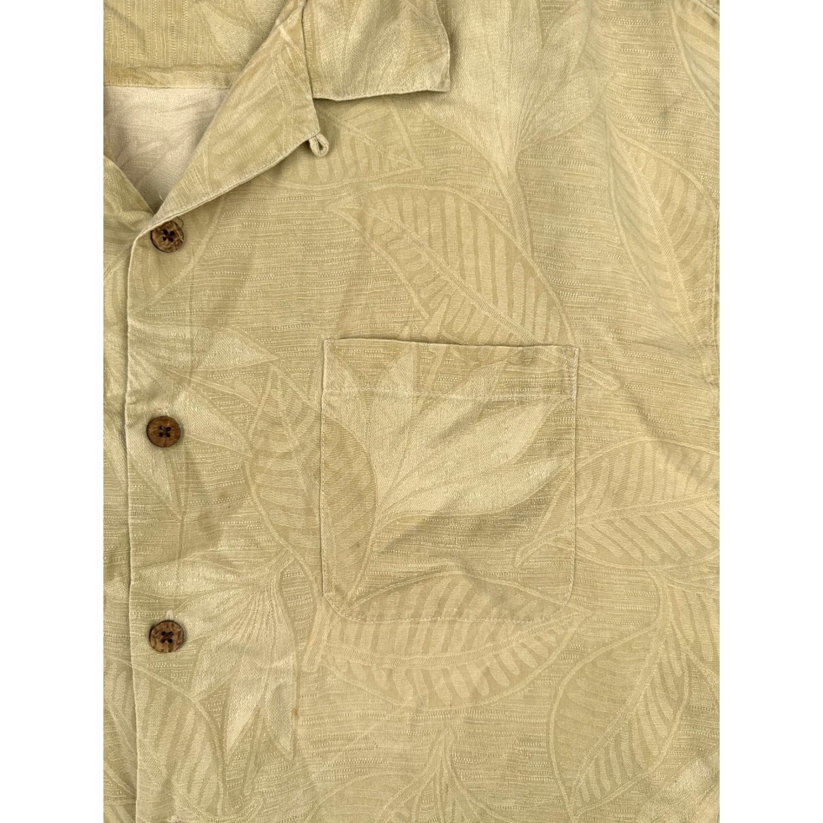 Tommy Bahama Tommy Bahama Hawaiian Shirt Mens XL Beige Silk Floral Button Up Aloha Resort Size US XL / EU 56 / 4 - 6 Thumbnail