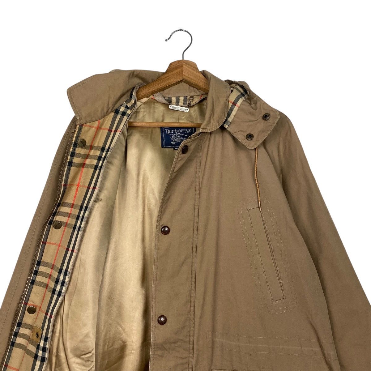 Burberry Burberrys overcoat hoodie jacket Size US M / EU 48-50 / 2 - 11 Thumbnail