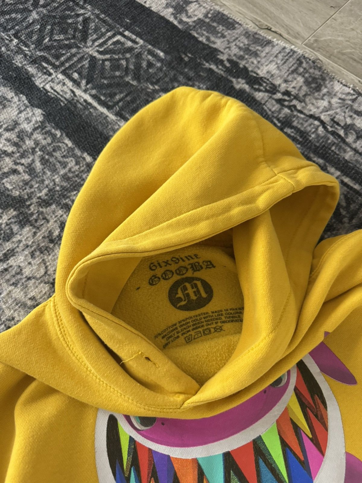 Band Tees 6ix9ine Gobba 69 Shark Rainbow Merch Official Hoodie Size US M / EU 48-50 / 2 - 5 Thumbnail