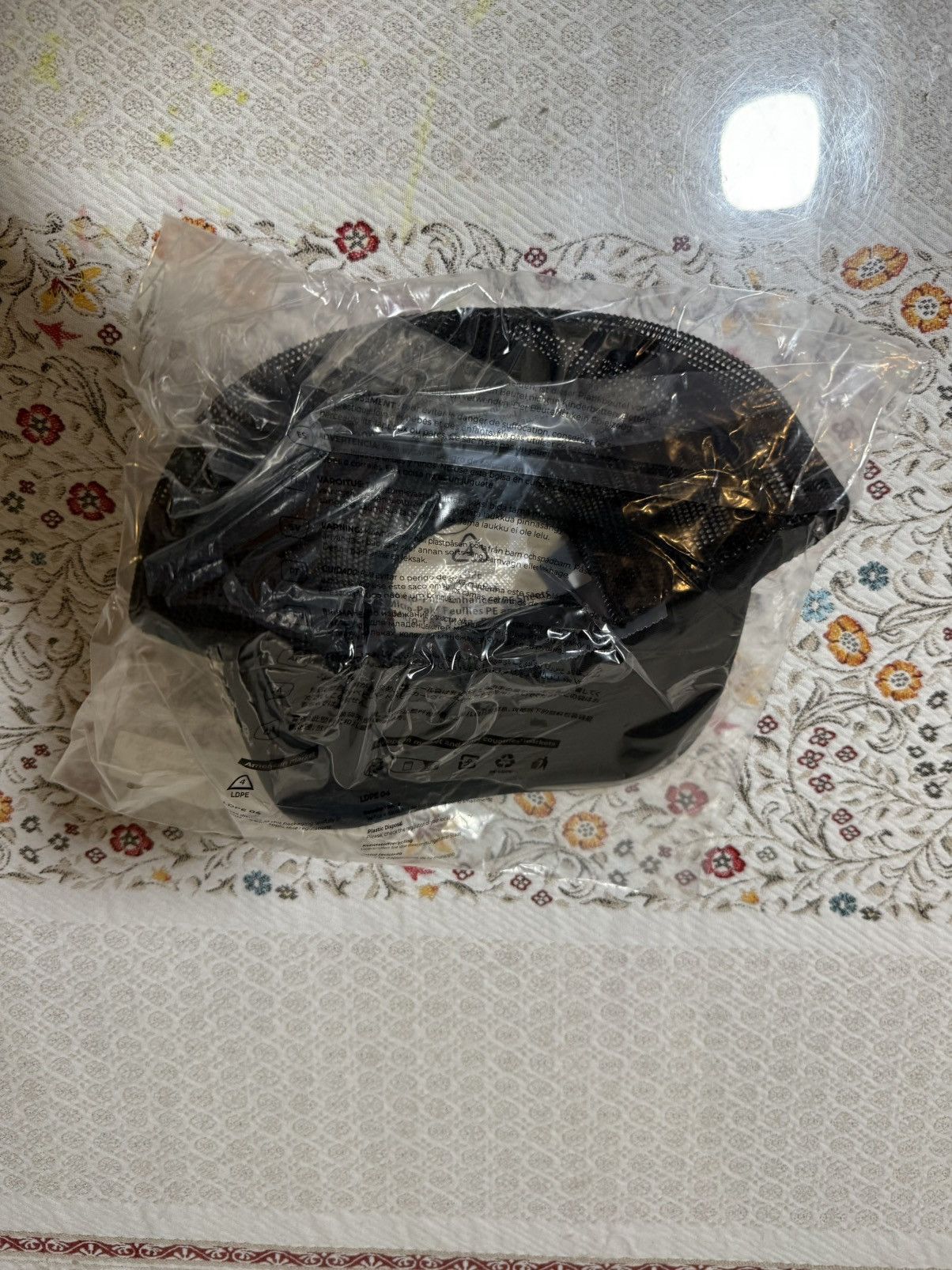 Kith Kith for Scarface Poly Foam Nolan Trucker Hat Black SnapBack Size ONE SIZE - 8 Thumbnail