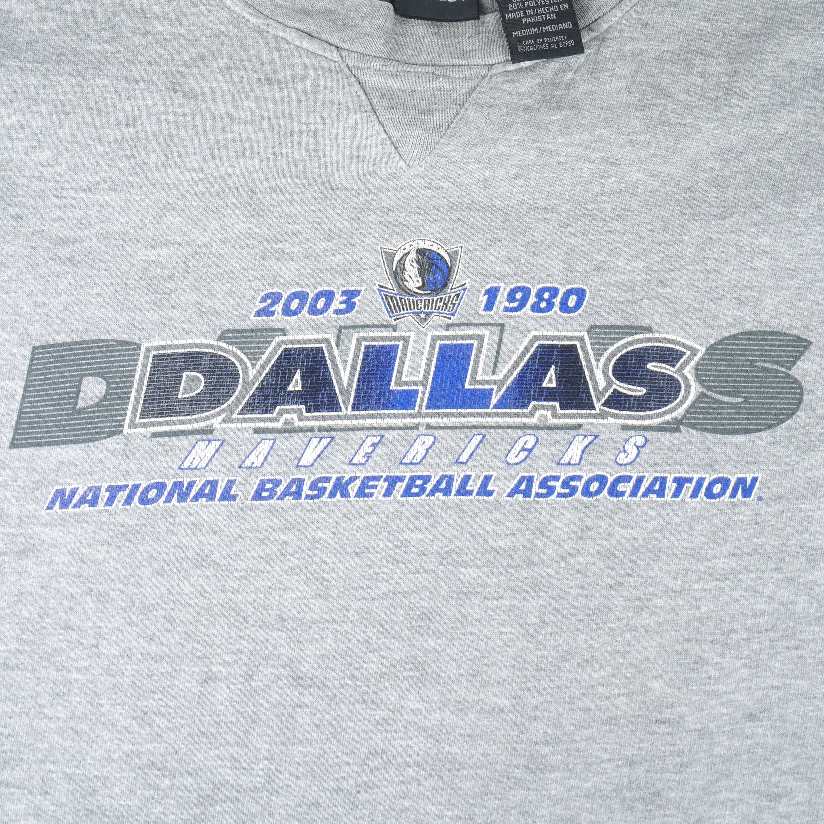 NBA Dallas Mavericks Crew Neck Sweatshirt 2003 Size US M / EU 48-50 / 2 - 3 Thumbnail