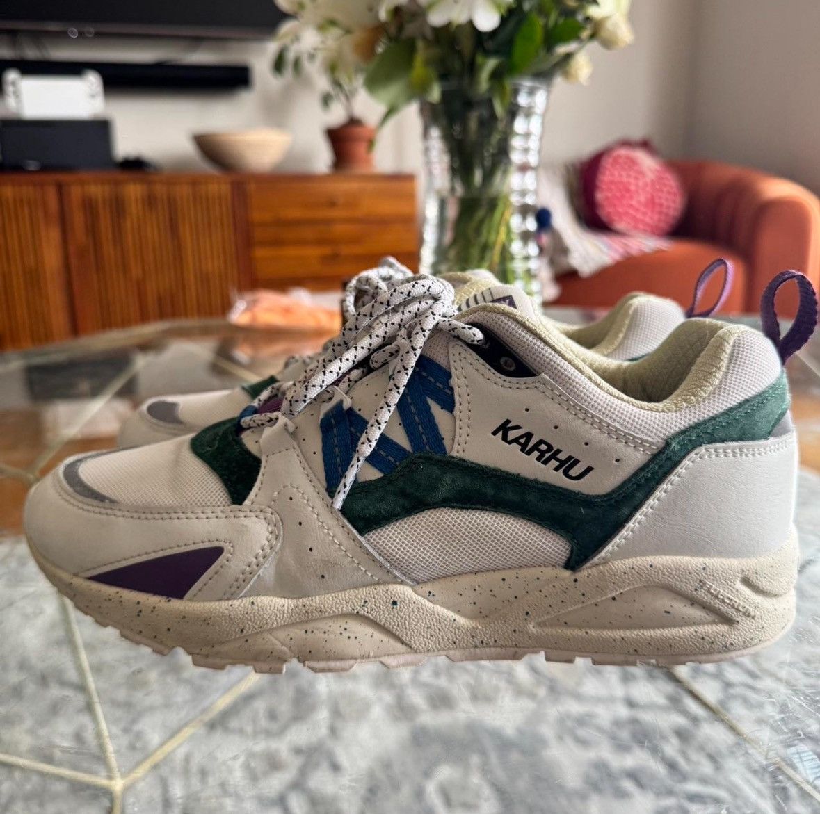 Karhu Karhu Fusion 2.0 Sneakers - White/Green/Purple Retro Runner Size US 8 / EU 41 - 1 Thumbnail