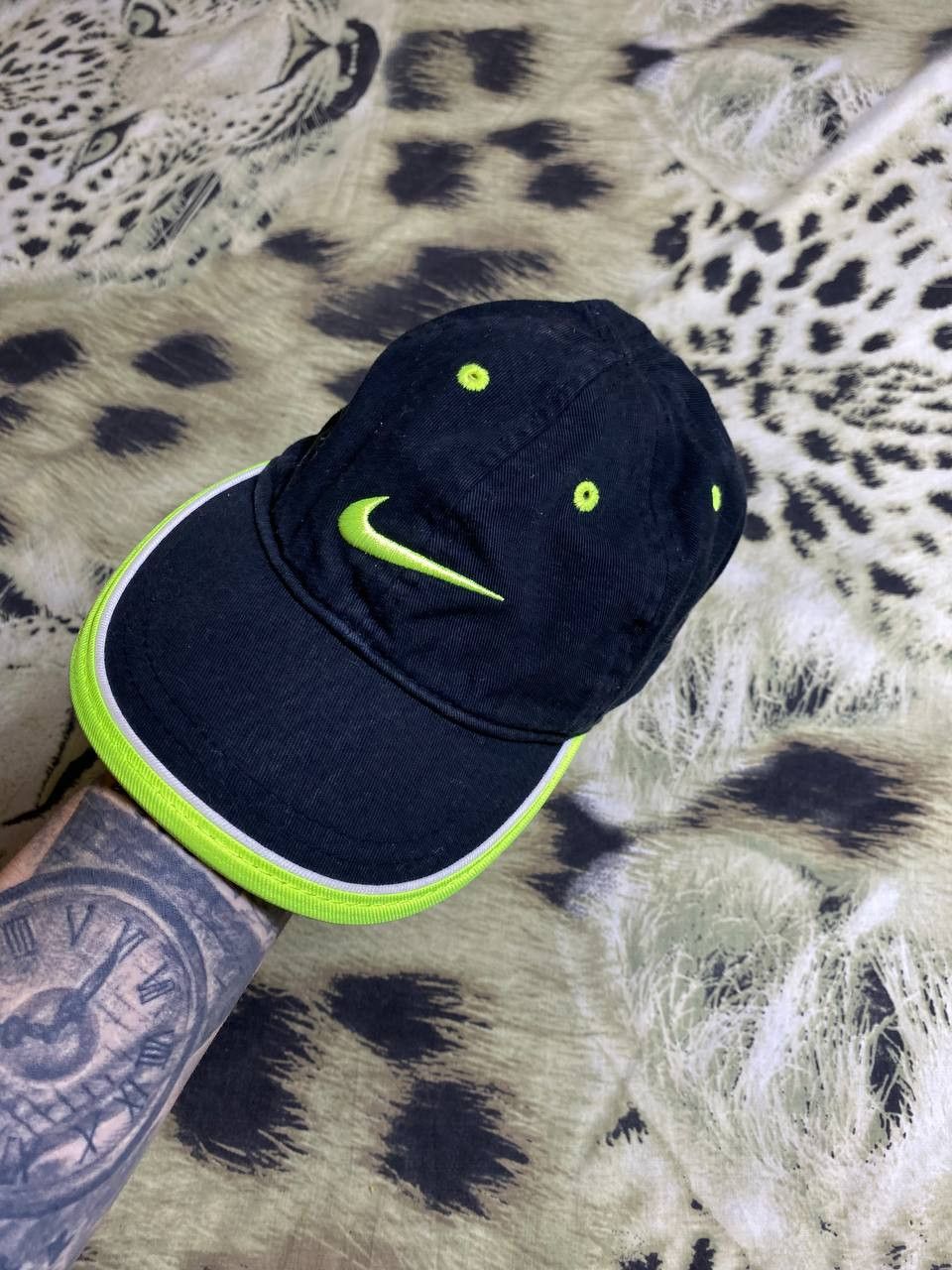 Nike metal swoosh beanie deals