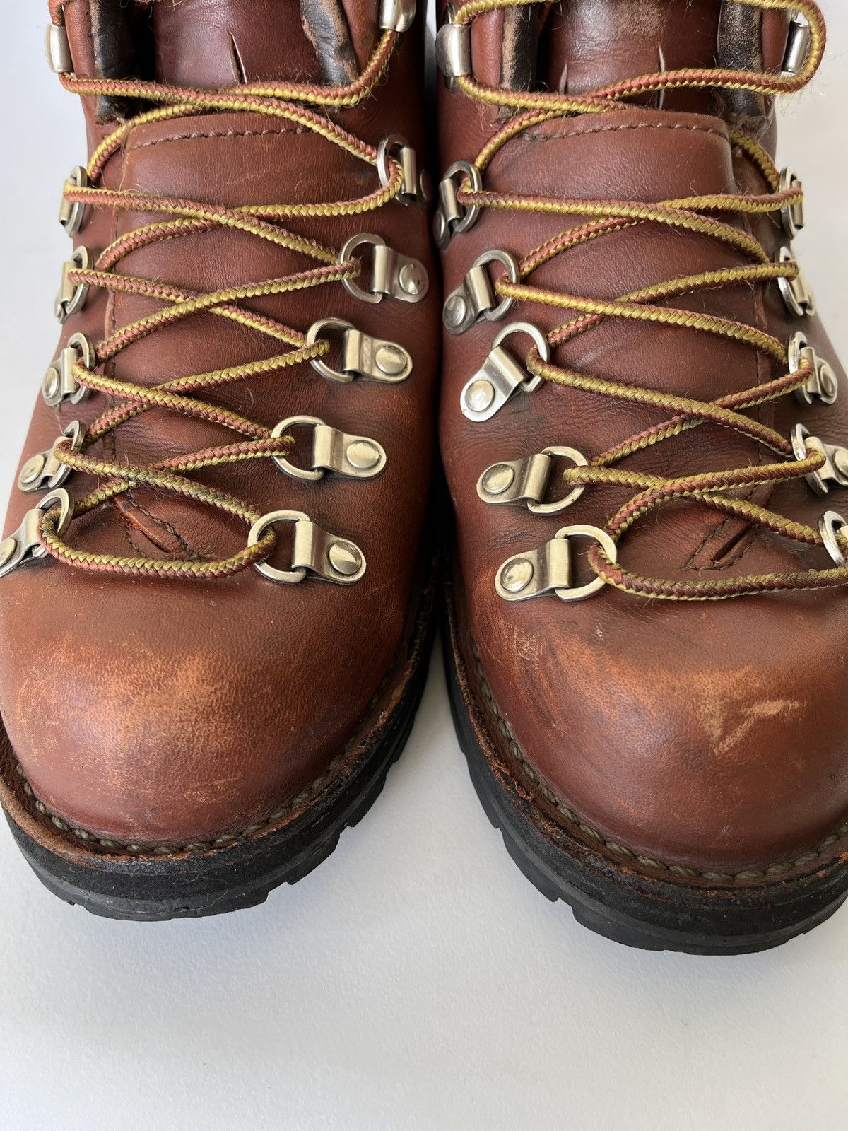 Danner Danner Mountain Light Goretex Size US 7 / EU 40 - 4 Thumbnail